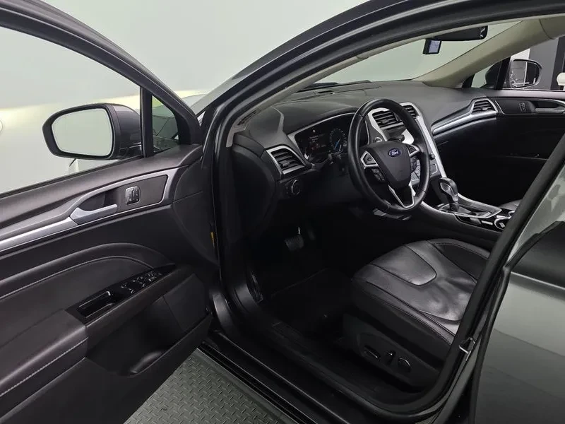 Ford Mondeo 2.0 TDCI Trendy, снимка 11 - Автомобили и джипове - 53723681