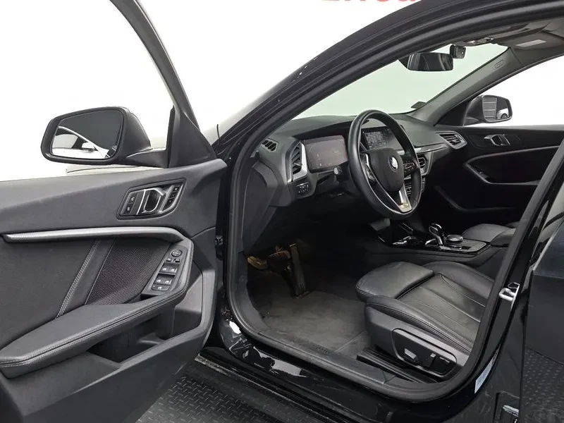 BMW 120 Advantage, снимка 10 - Автомобили и джипове - 54960368