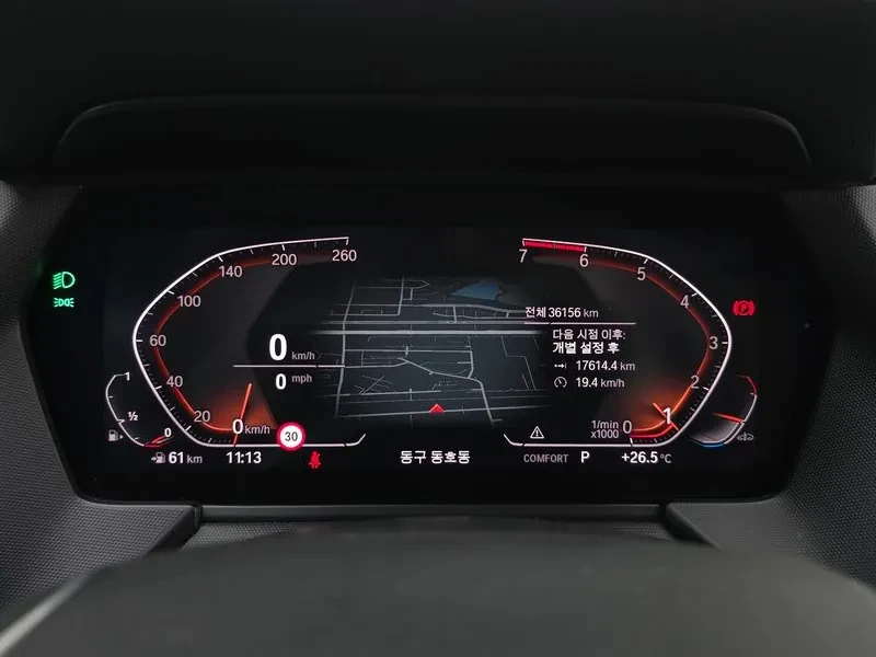 BMW 120 Advantage, снимка 8 - Автомобили и джипове - 54960368