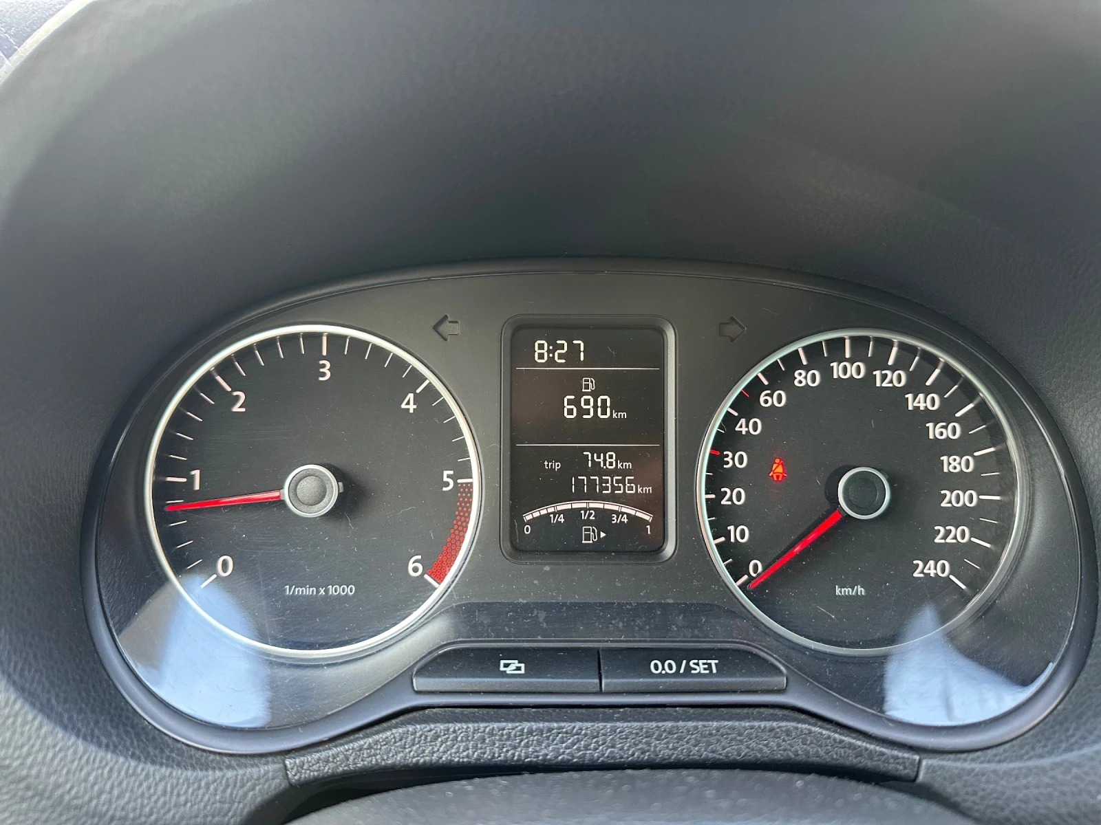 VW Polo  - изображение 6