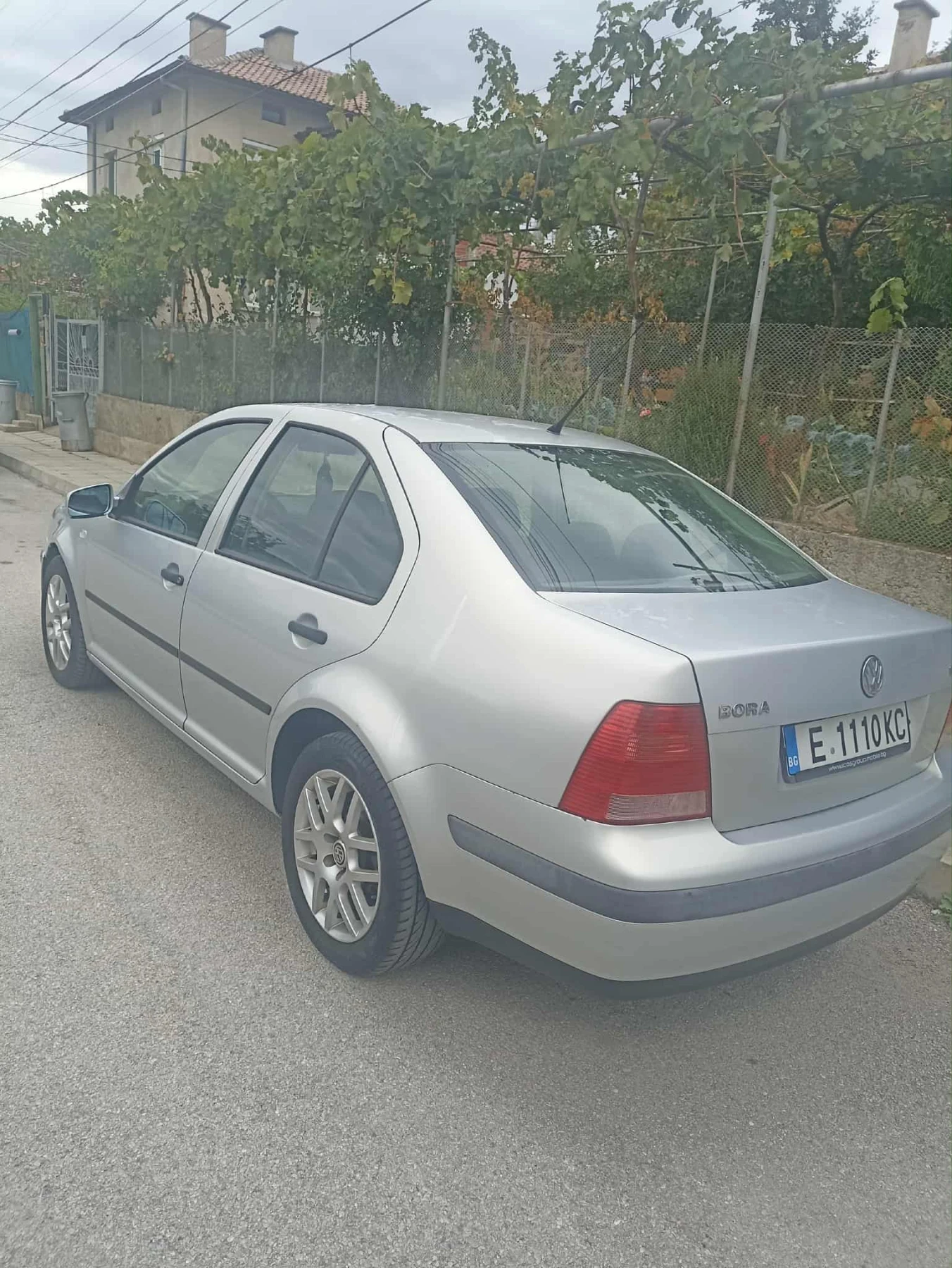 VW Bora 1.6i 101к.с. | Mobile.bg — изображение 12