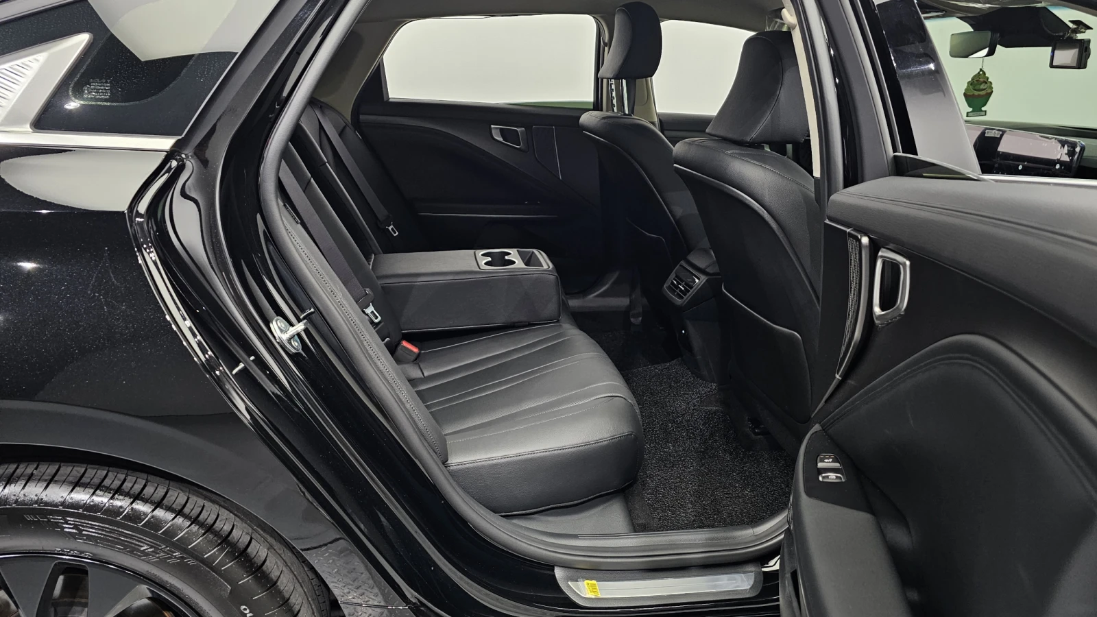 Kia K8 2.5 Noblesse Light | Mobile.bg   11