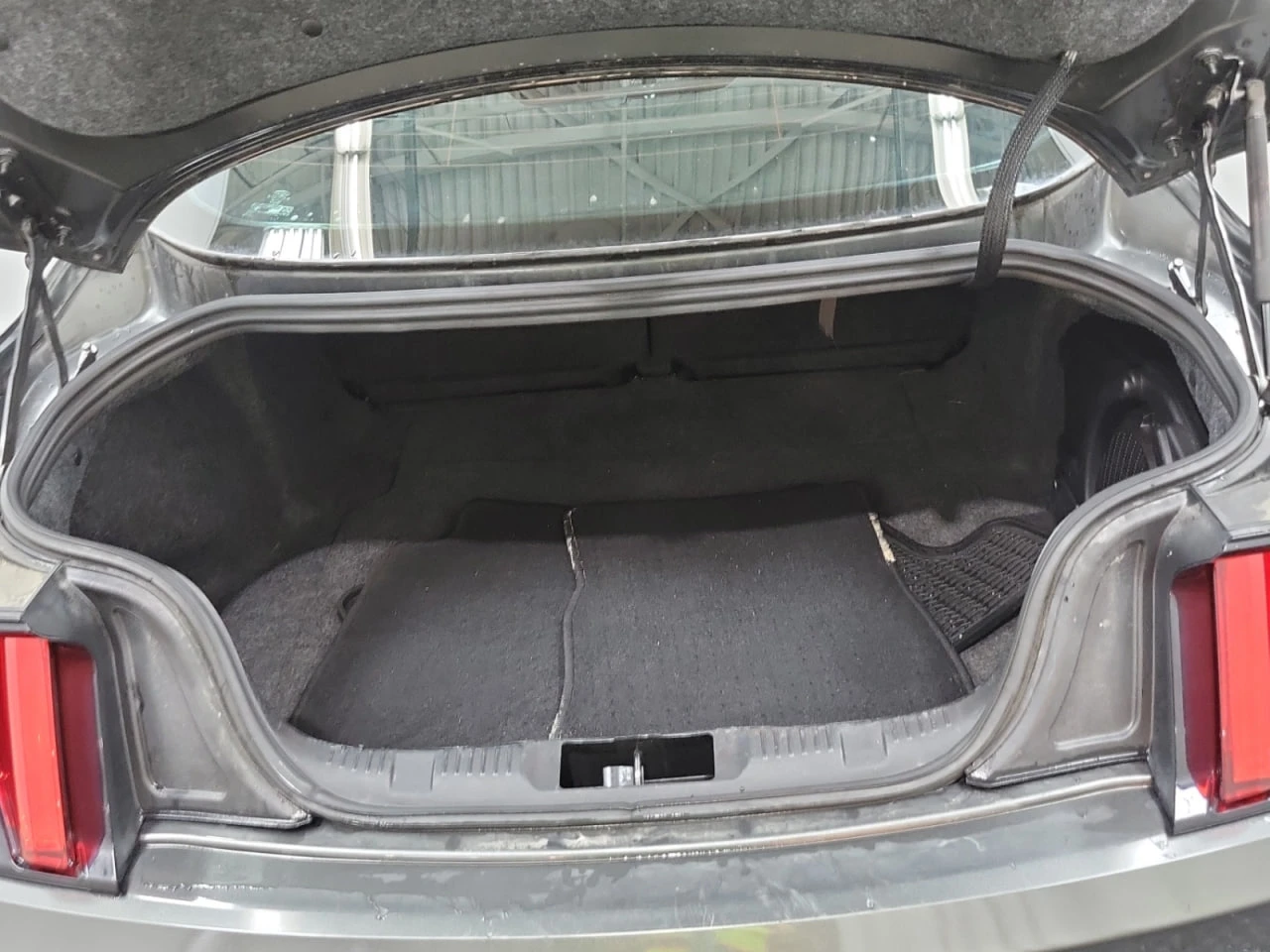 Ford Mustang *  *    *   *  | Mobile.bg   15