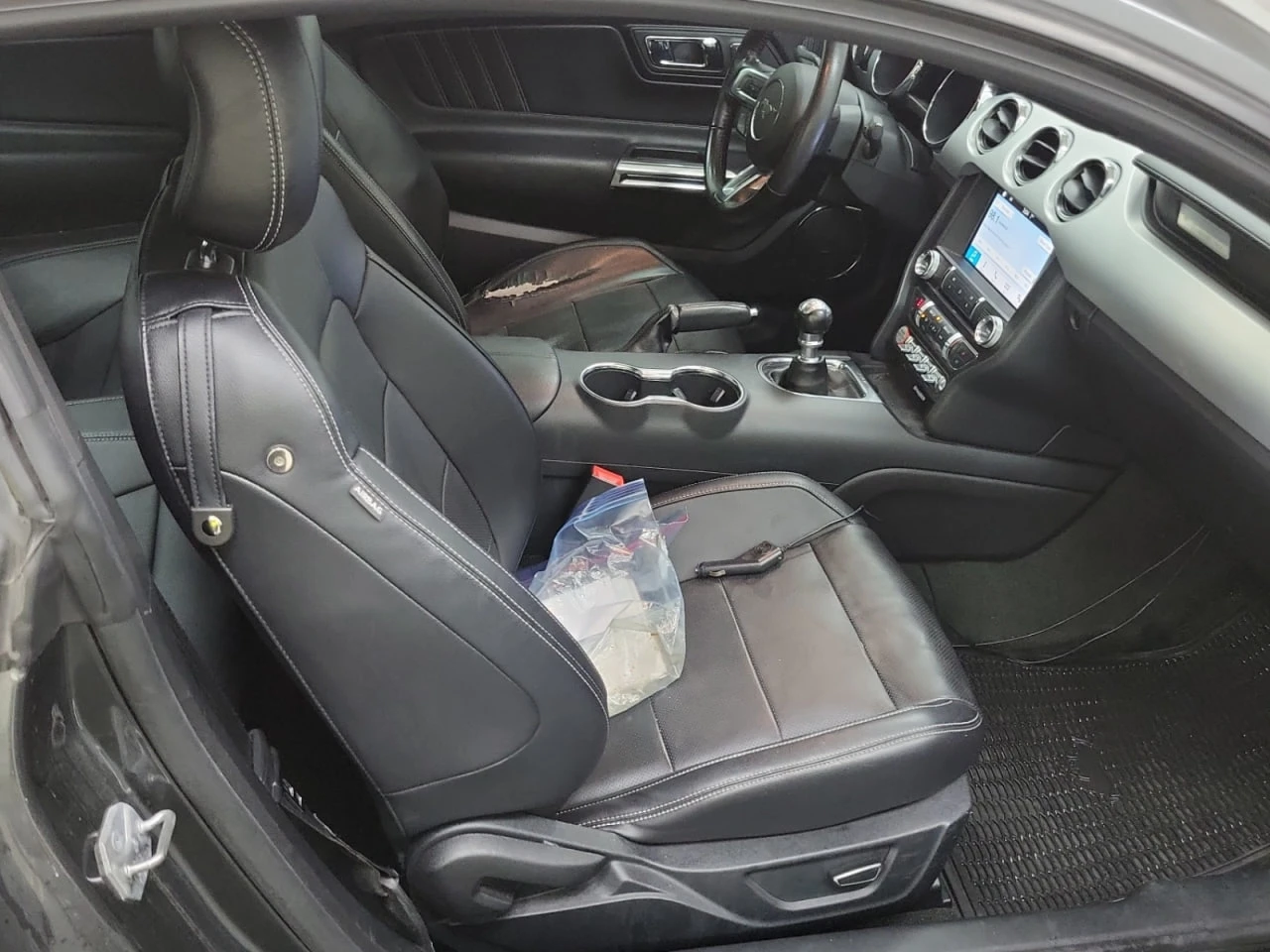 Ford Mustang *  *    *   *  | Mobile.bg   12