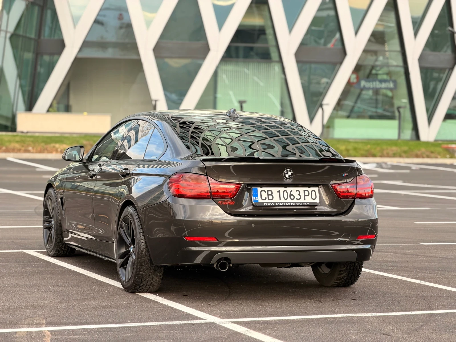 BMW 320 D-Обслужен-Всичко платено-Лизинг по 350лв - изображение 8