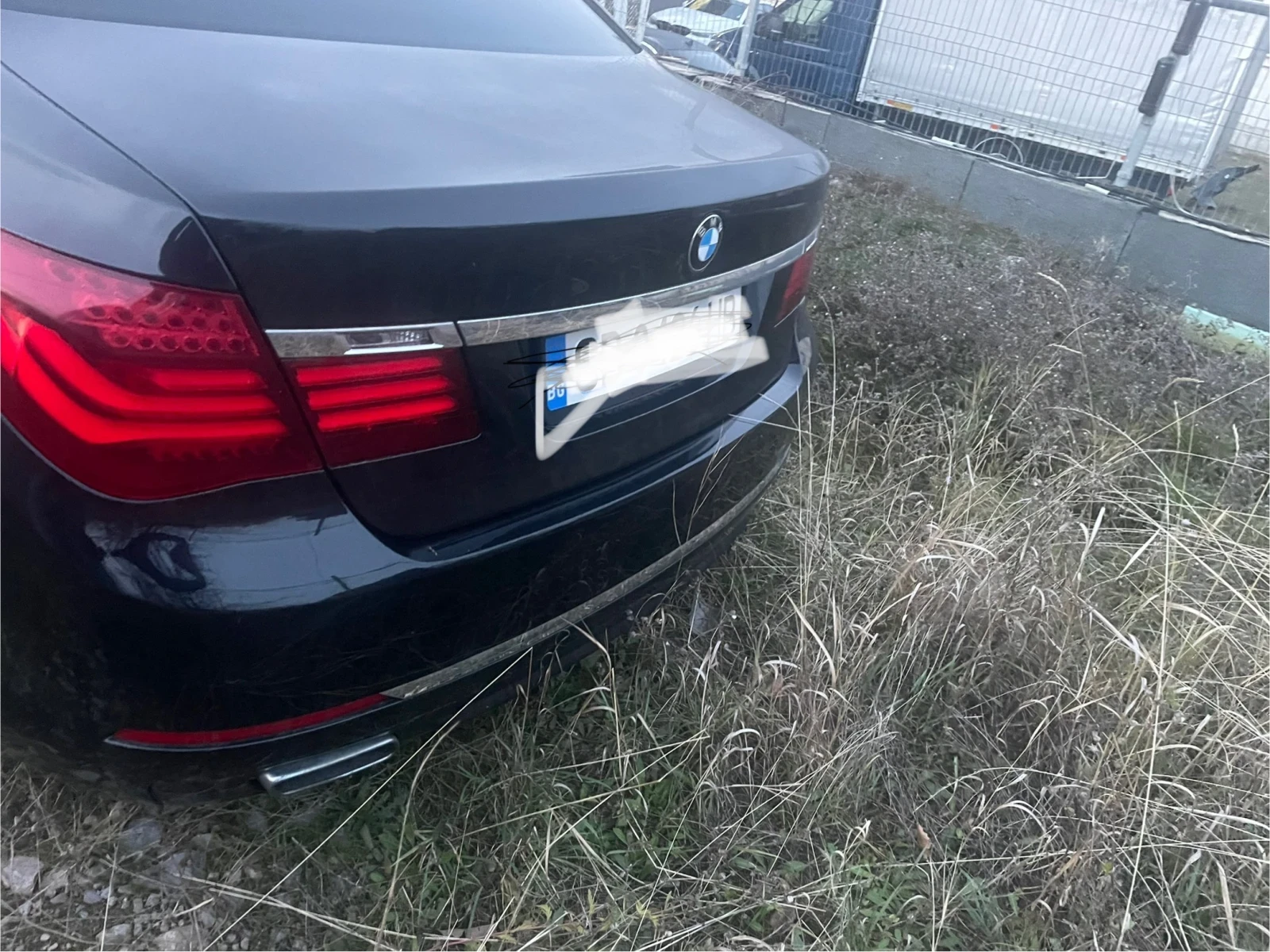 BMW 740  - изображение 2