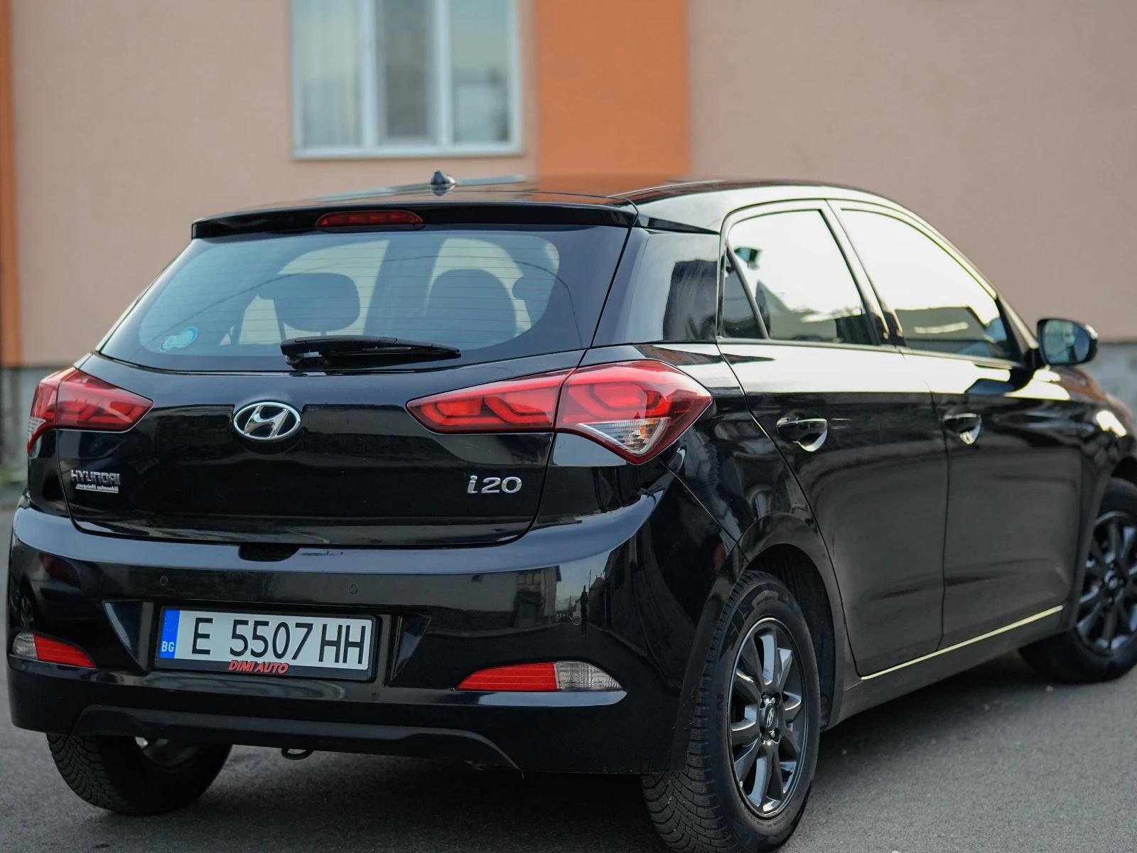 Hyundai I20  - изображение 2