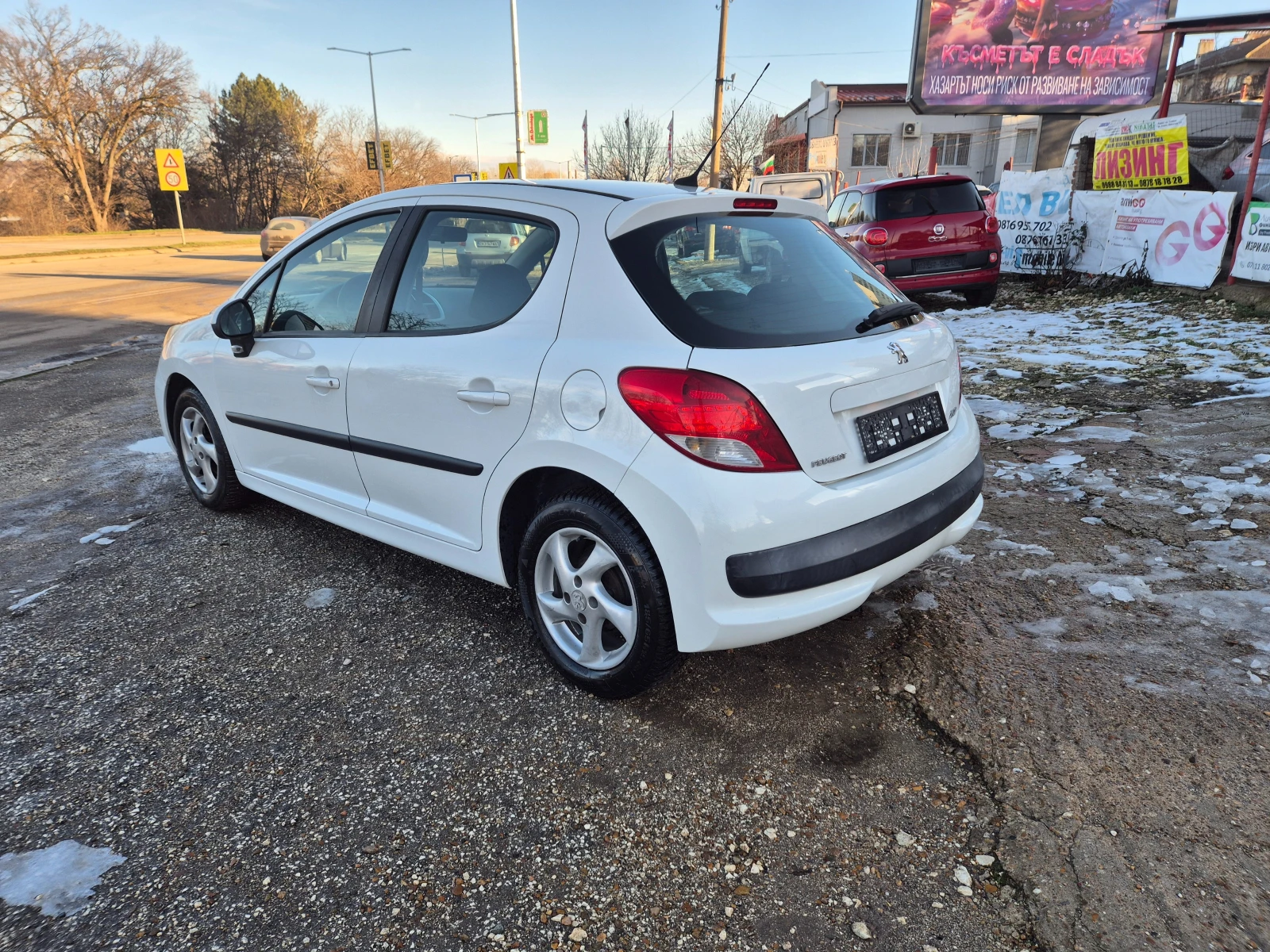 Peugeot 207 1.4i 75k.s.GAS - изображение 7