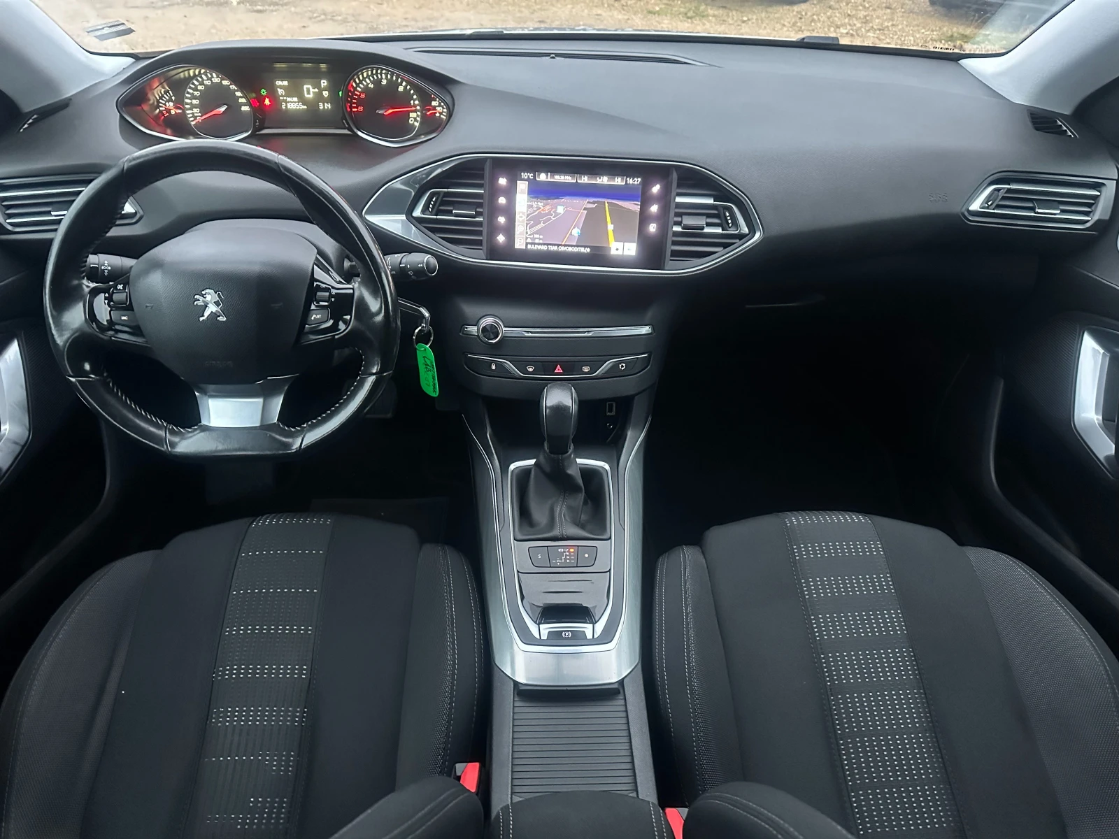 Peugeot 308 2.0 HDI NAVI - изображение 9