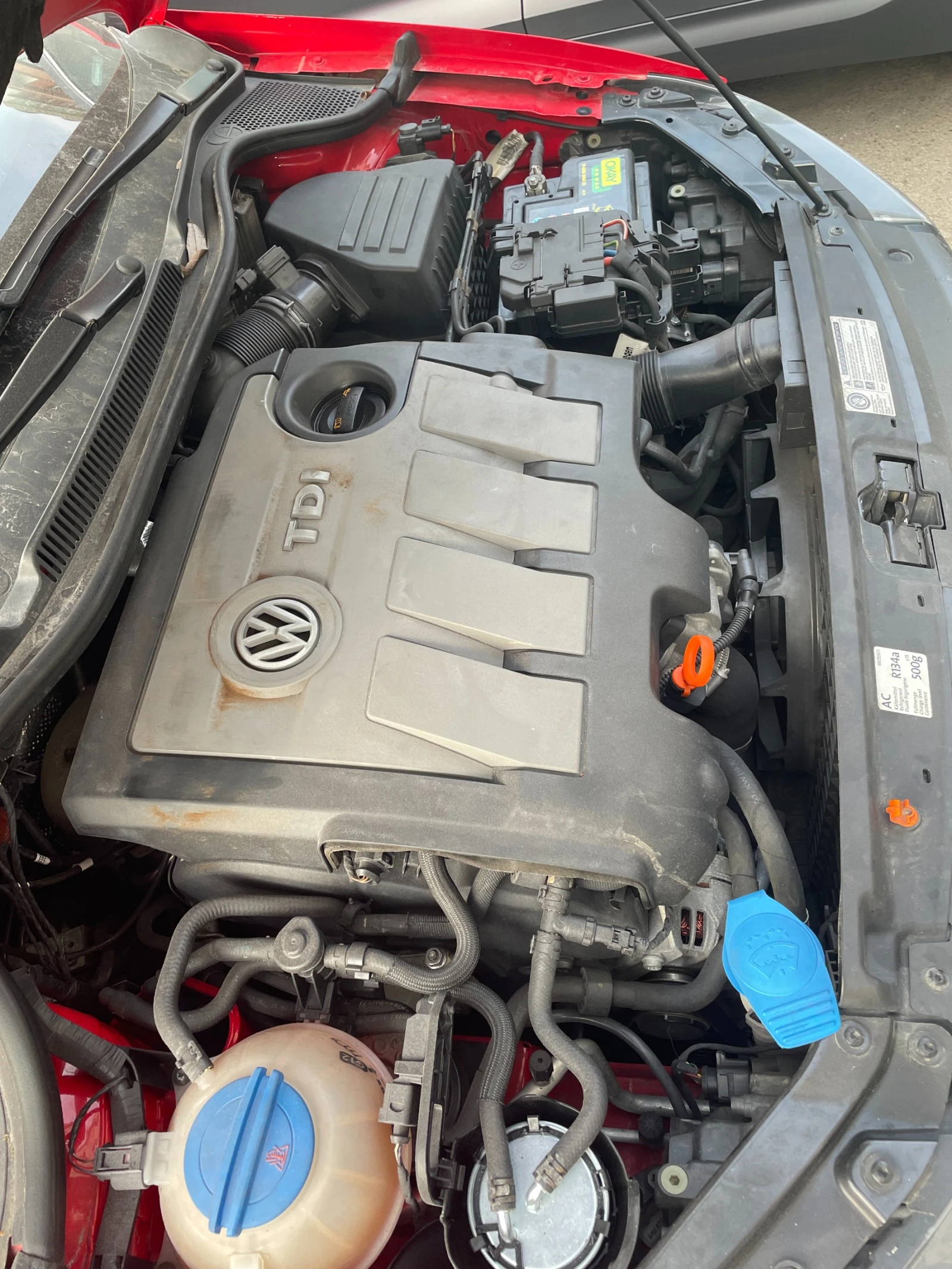 VW Polo 1.6tdi cross, снимка 8 - Автомобили и джипове - 53683429