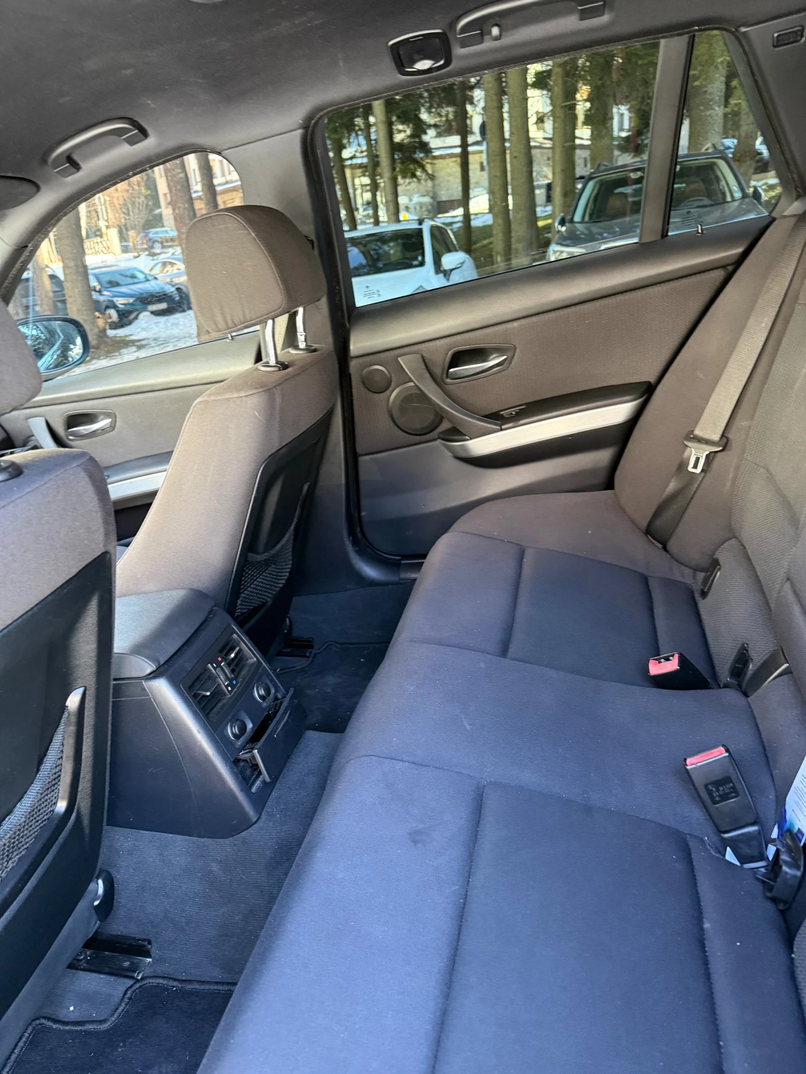 BMW 330 LCI, снимка 5 - Автомобили и джипове - 53852900