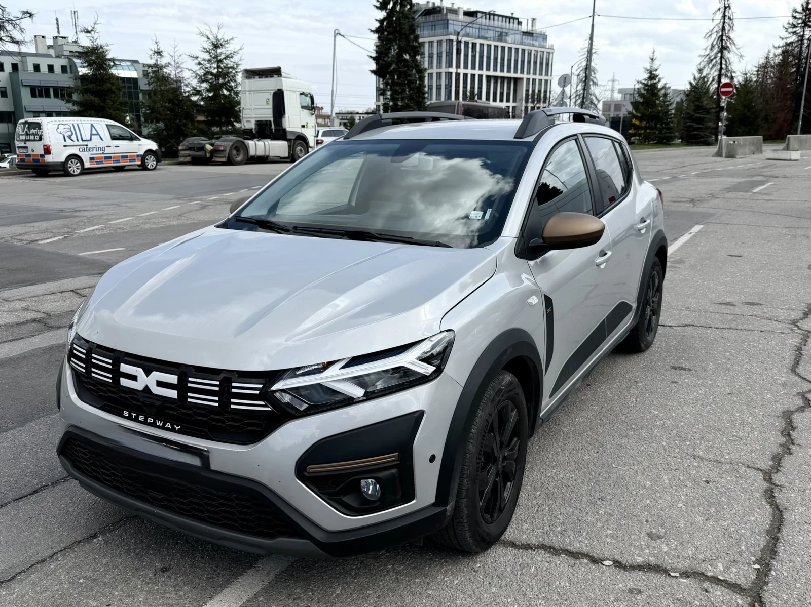 Dacia Sandero Stepway Extreme, снимка 2 - Автомобили и джипове - 53983521