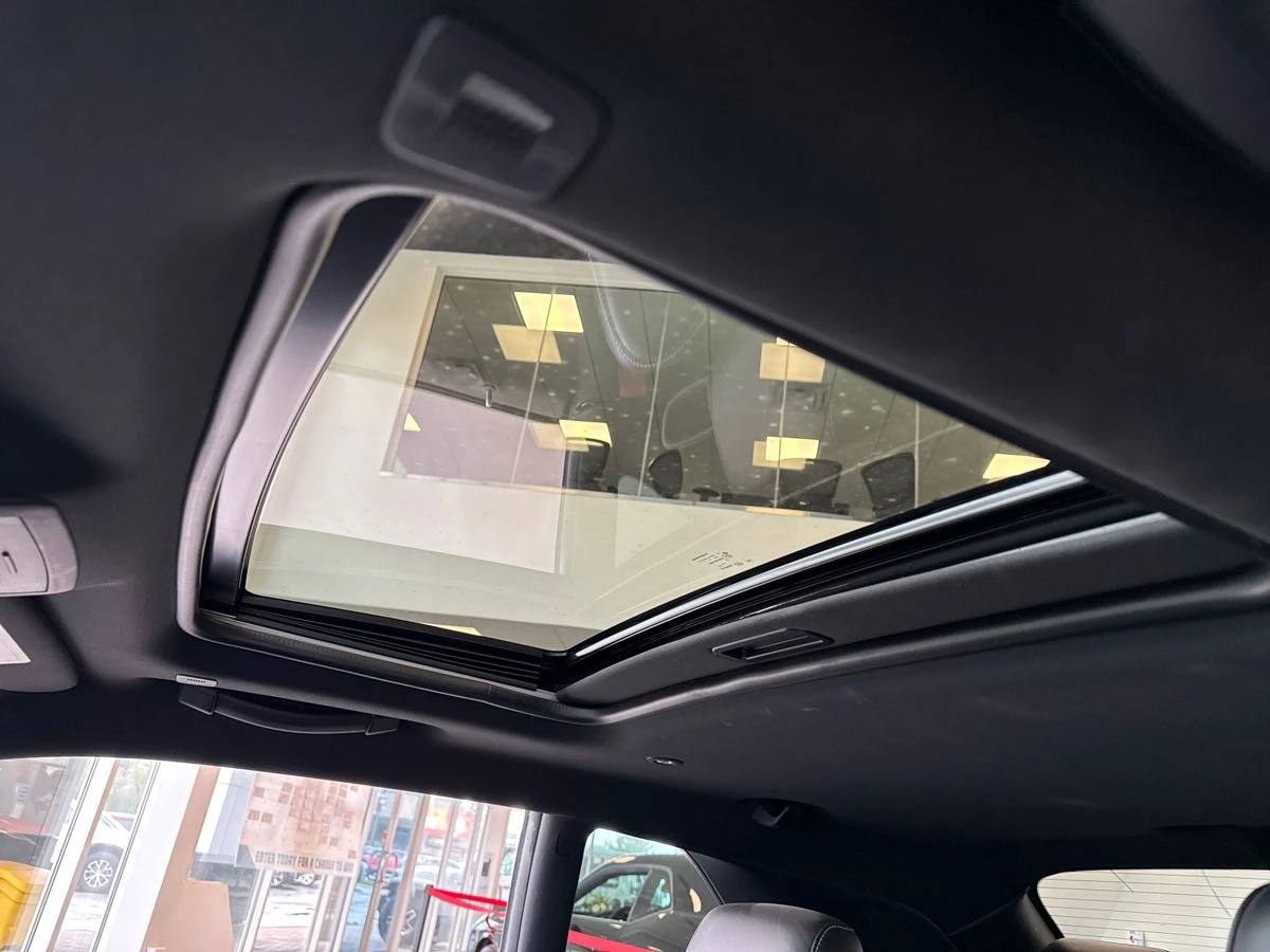 Dodge Challenger SRT Demon * 840КС* 9867КМ * АвтоКредит* ЦЕНА ДО БГ, снимка 11 - Автомобили и джипове - 54137820