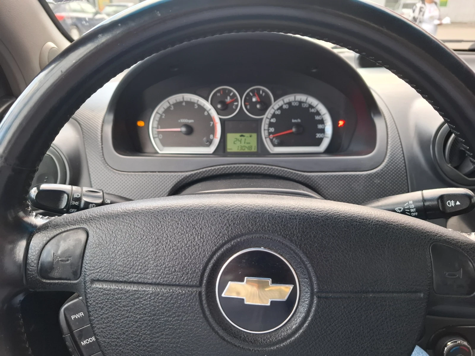 Chevrolet Aveo, снимка 7 - Автомобили и джипове - 54231677