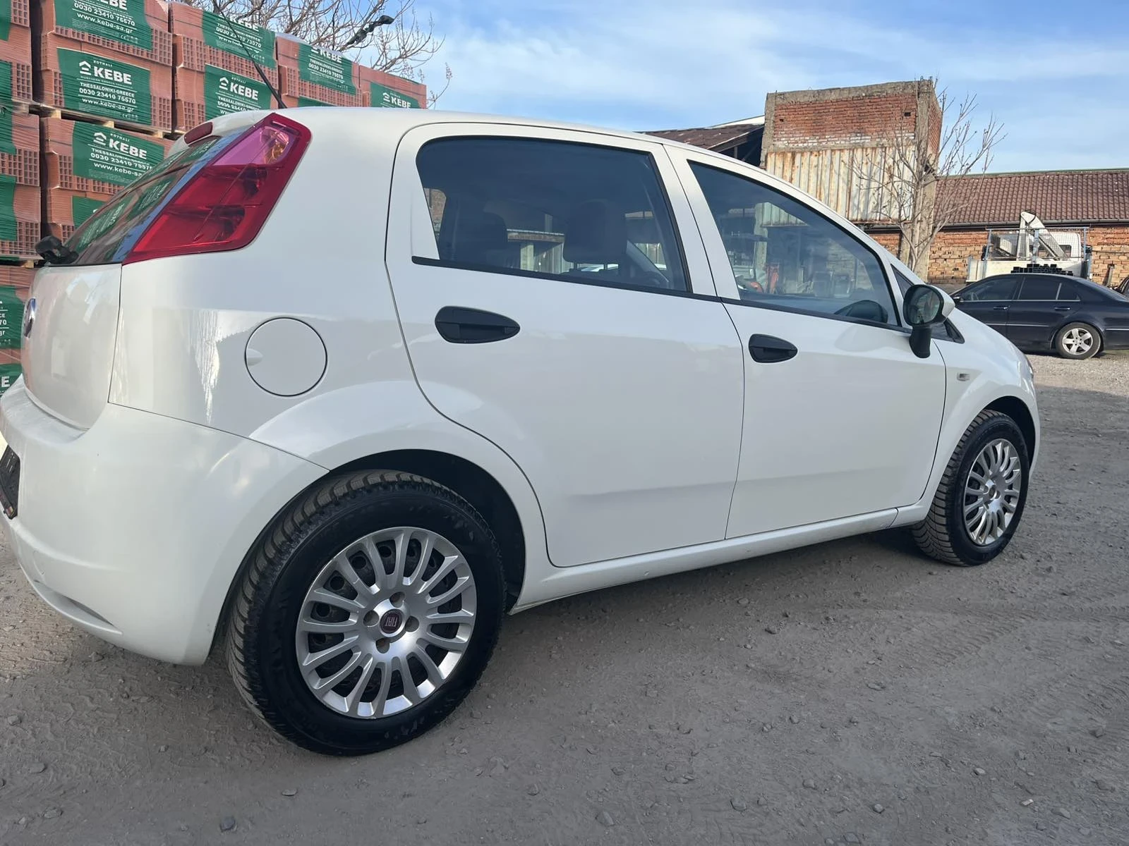 Fiat Punto 1.2 i, снимка 5 - Автомобили и джипове - 54236073
