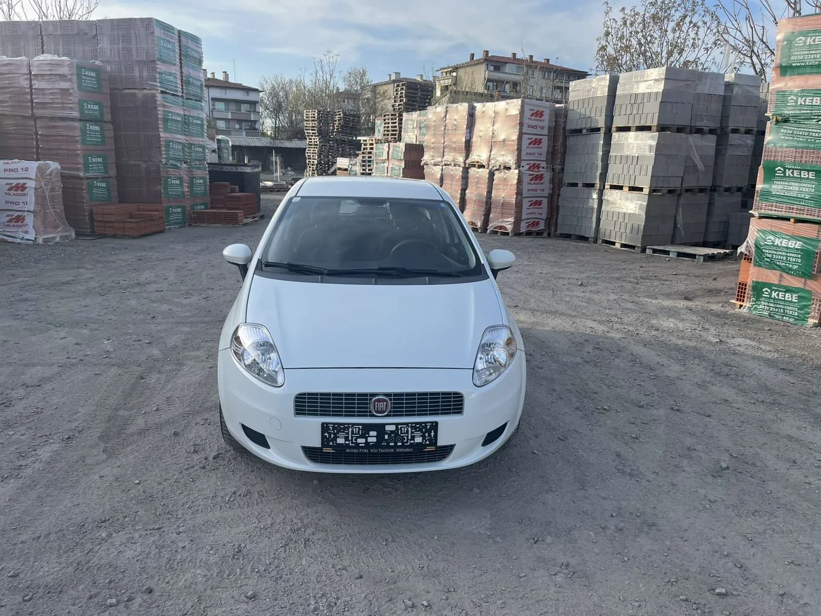 Fiat Punto 1.2 i, снимка 10 - Автомобили и джипове - 54236073