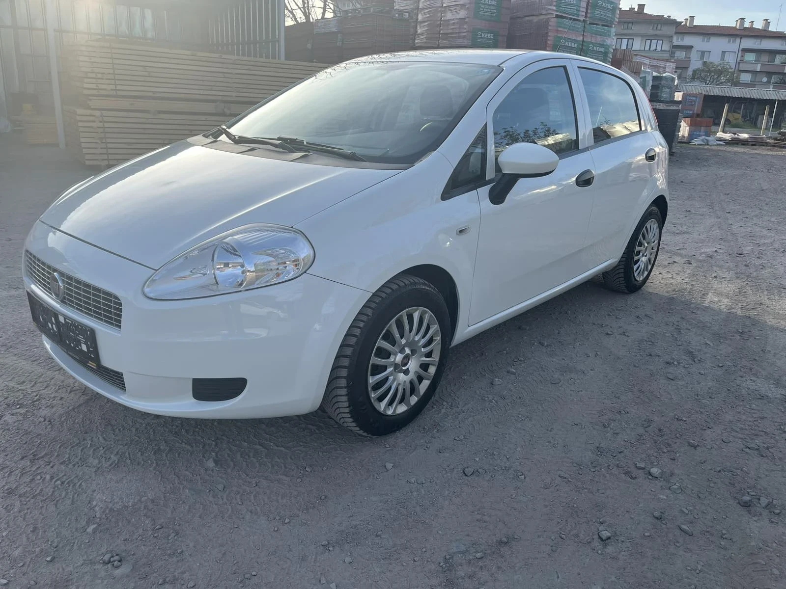 Fiat Punto 1.2 i, снимка 2 - Автомобили и джипове - 54236073