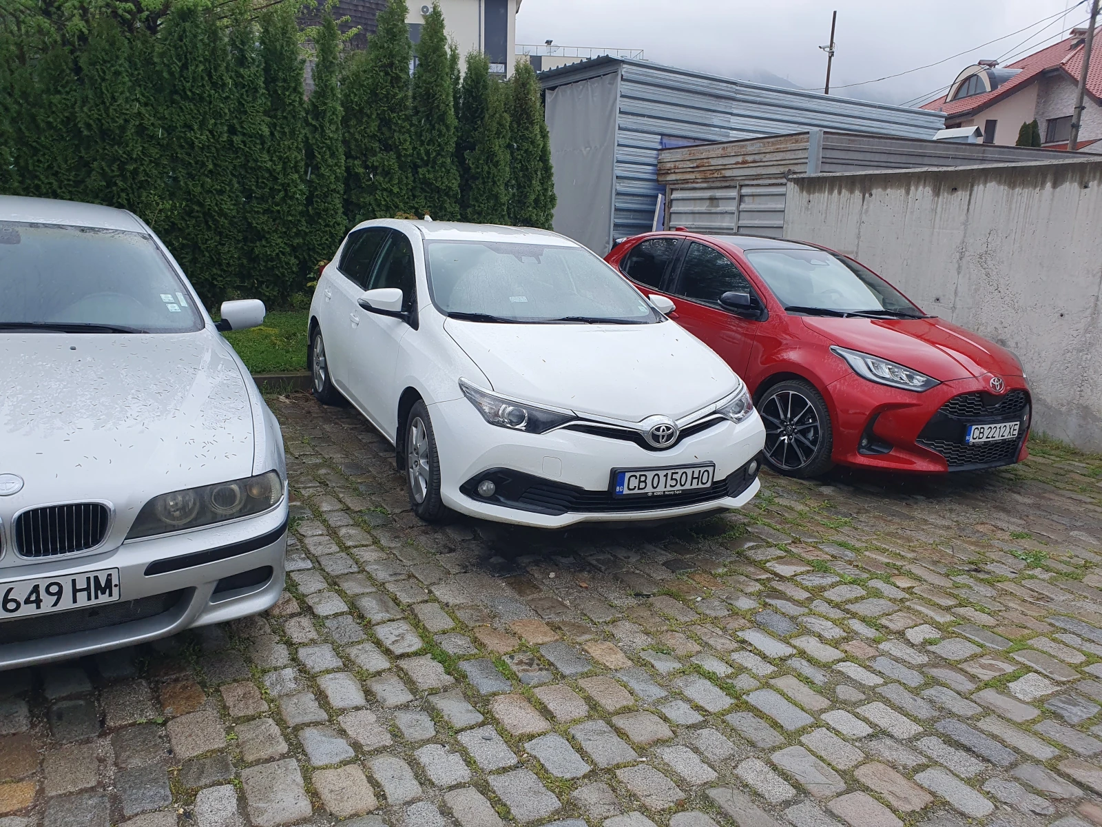 Toyota Auris -1.6 VVTI -навигация, газ.инж.