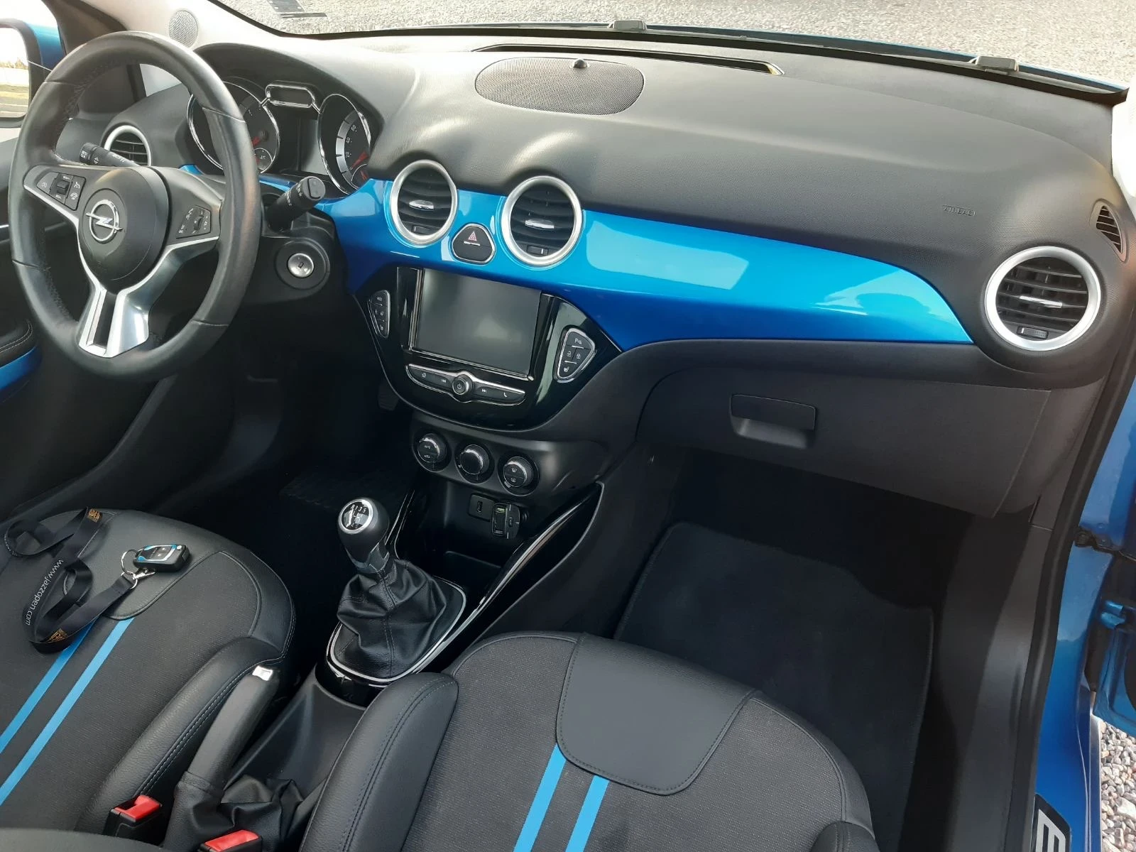 Opel Adam OPC Turbo 115, снимка 9 - Автомобили и джипове - 54677593