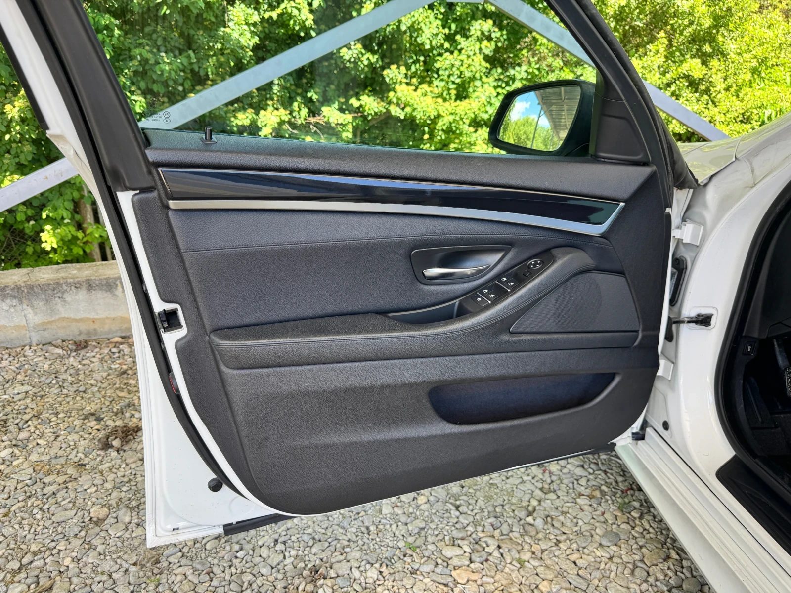 BMW 525 3.0D M PERFORMANCE , снимка 7 - Автомобили и джипове - 54719363