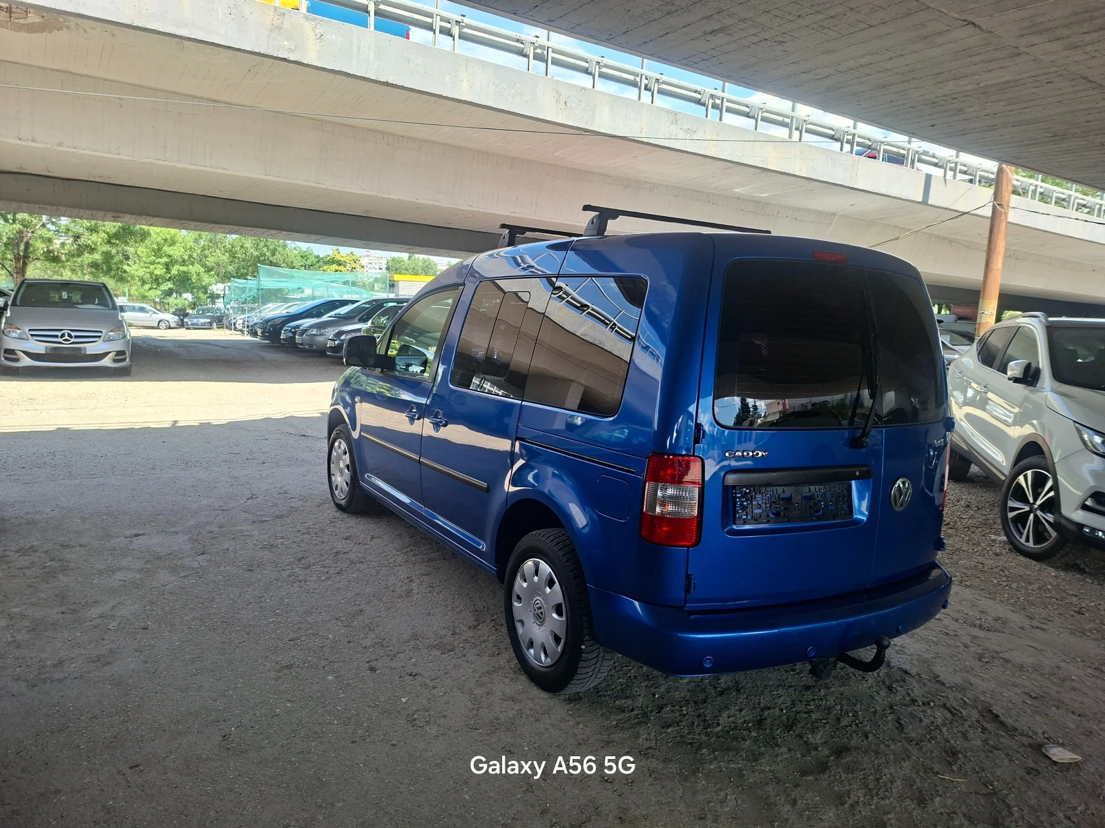 VW Caddy 1, 6 BENZIN 102кс. 6+ 1, снимка 4 - Автомобили и джипове - 55227737