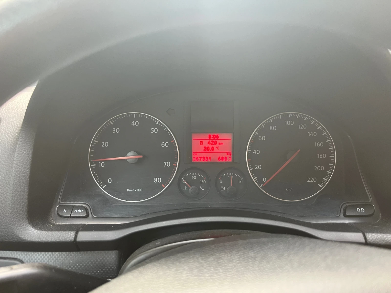 VW Golf 1.4 16v 75к клима, снимка 12 - Автомобили и джипове - 55681531