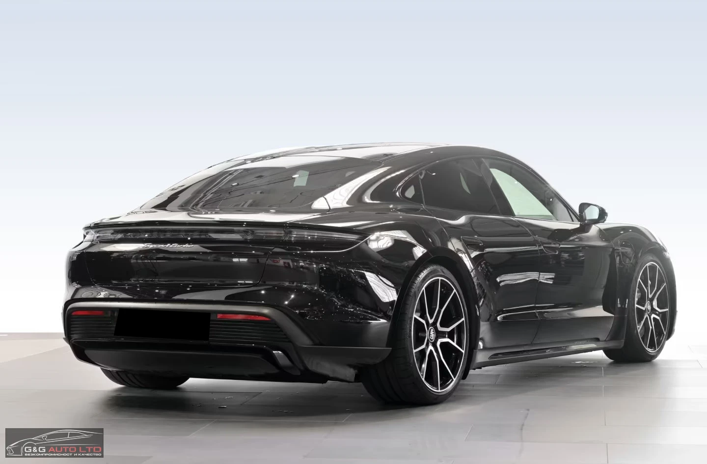 Porsche Taycan TURBOS/680HP/ACC/CHRONO/BURMSTER/HUD/PANO/360/844z, снимка 4 - Автомобили и джипове - 55804476