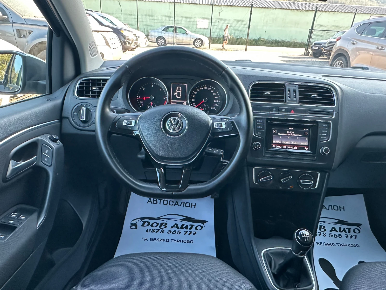 VW Polo 1.4TDI-COMFORTLINE-BLUEMOTION, снимка 11 - Автомобили и джипове - 55831825