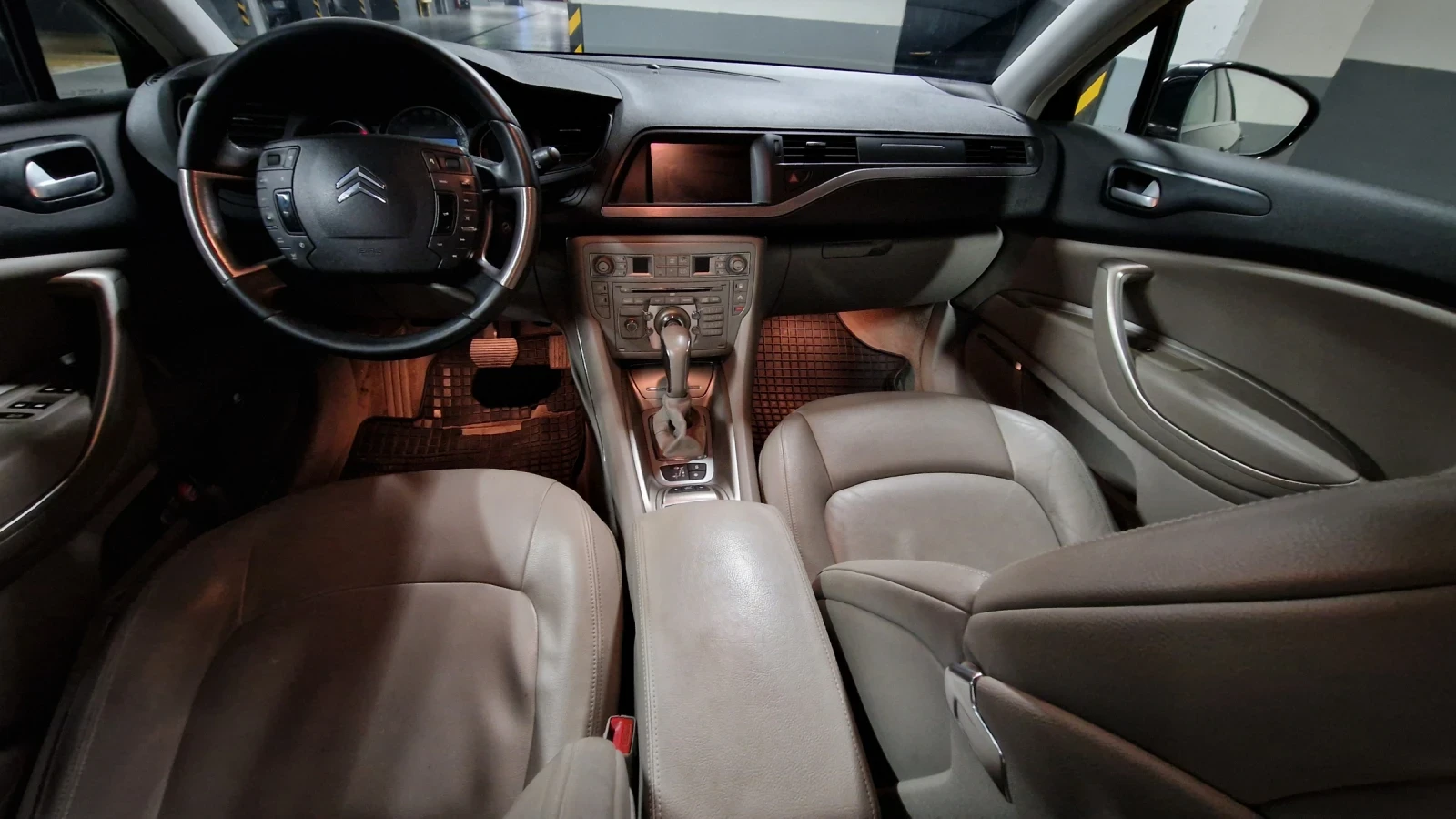 Citroen C5 3.0 HDI V6, снимка 11 - Автомобили и джипове - 56185783