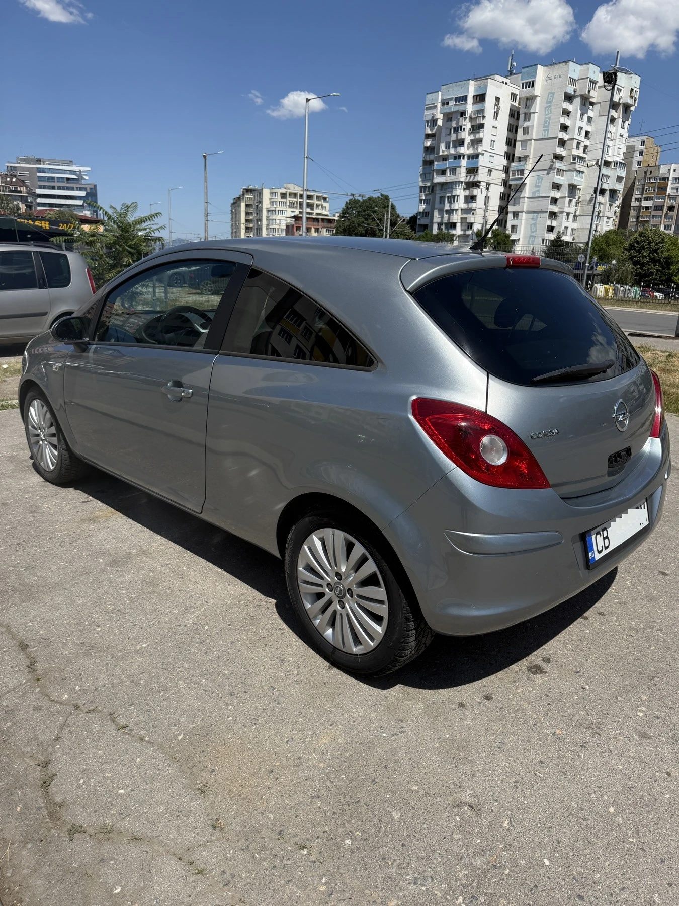 Opel Corsa, снимка 4 - Автомобили и джипове - 56361204