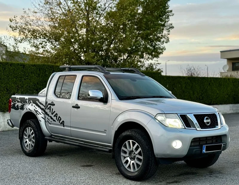 Nissan Navara 3.0, снимка 1 - Автомобили и джипове - 49059330