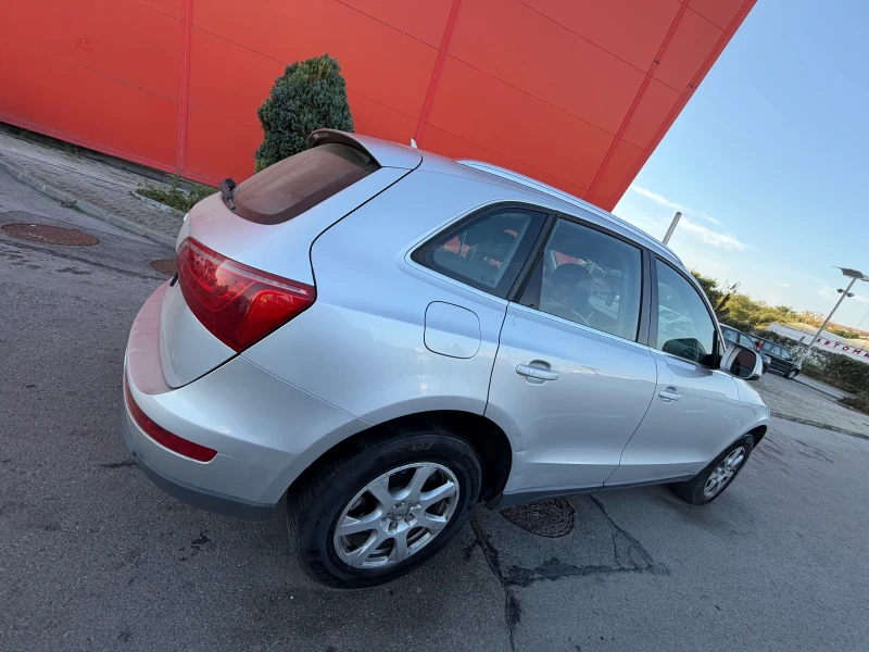 Audi Q5 3.0D* 4x4* LED, снимка 4 - Автомобили и джипове - 52136684