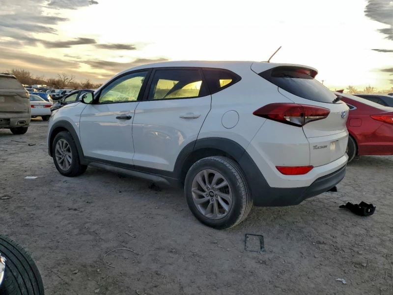 Hyundai Tucson SE* KAMERA* CARPLAY, снимка 2 - Автомобили и джипове - 53260058