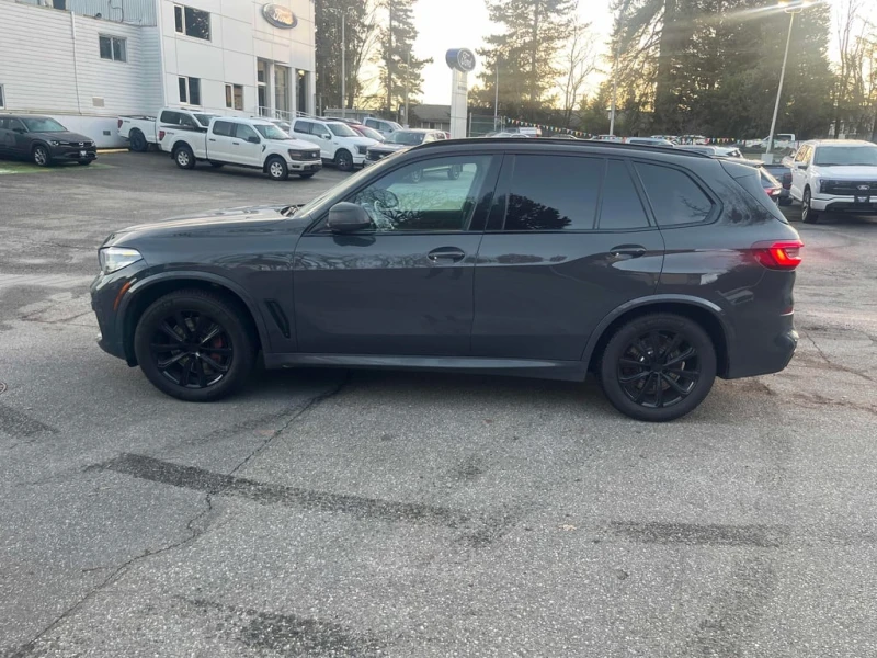 BMW X5  xDrive40i / CARFAX/360/DIS/AMBIENT/PANO, снимка 2 - Автомобили и джипове - 53376787