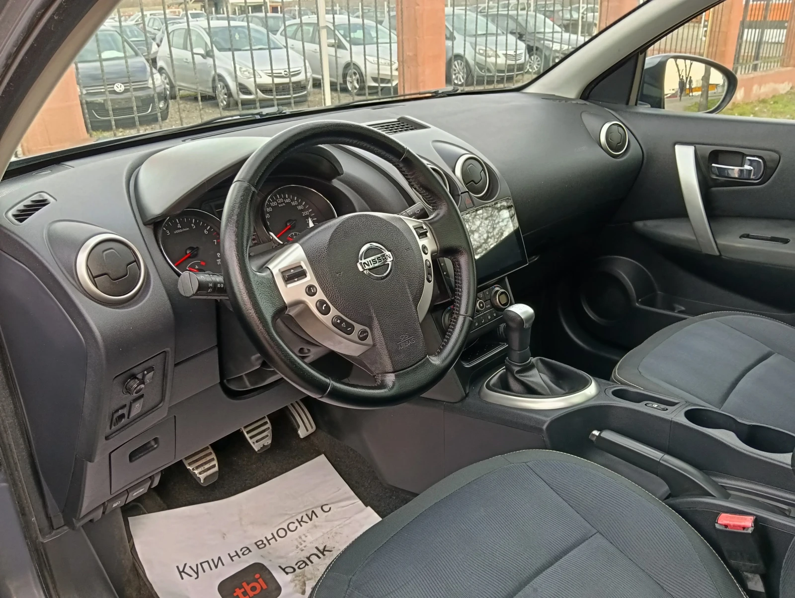 Nissan Qashqai 1.6i - изображение 8