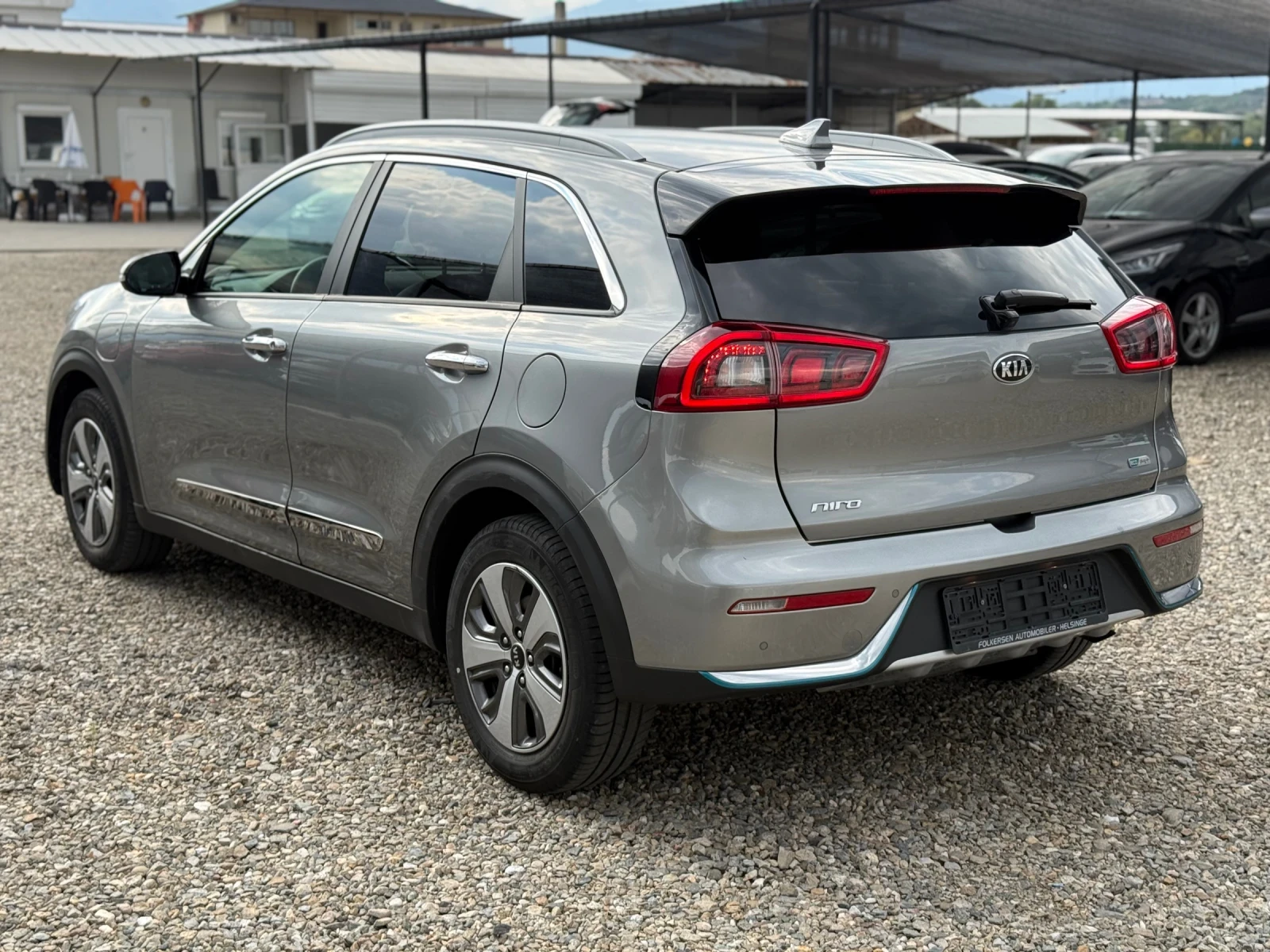 Kia Niro 1.6i/105hp/Plug-in Hybrid/60 000km - изображение 4