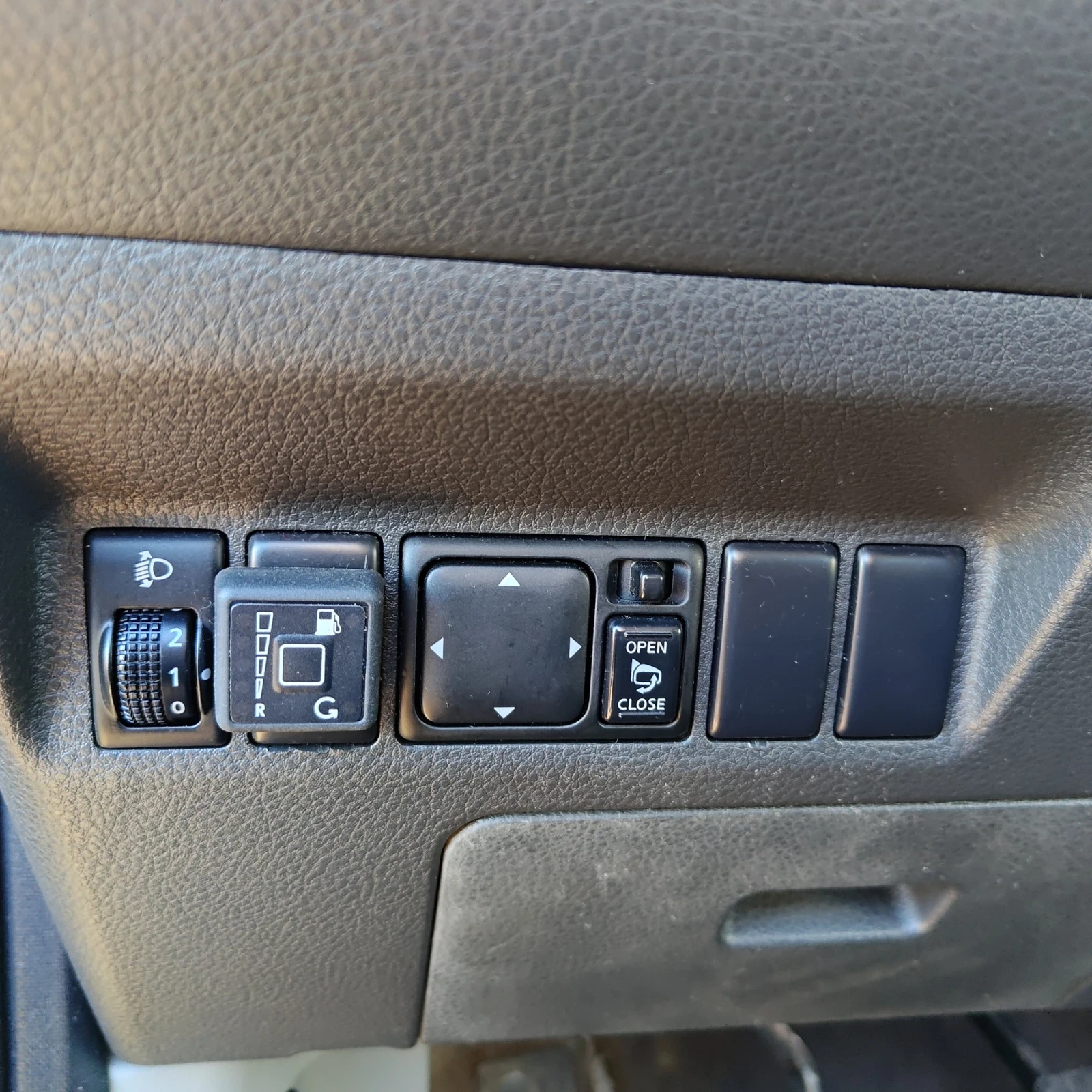 Nissan X-trail Benzin - gaz 2.5 - изображение 8