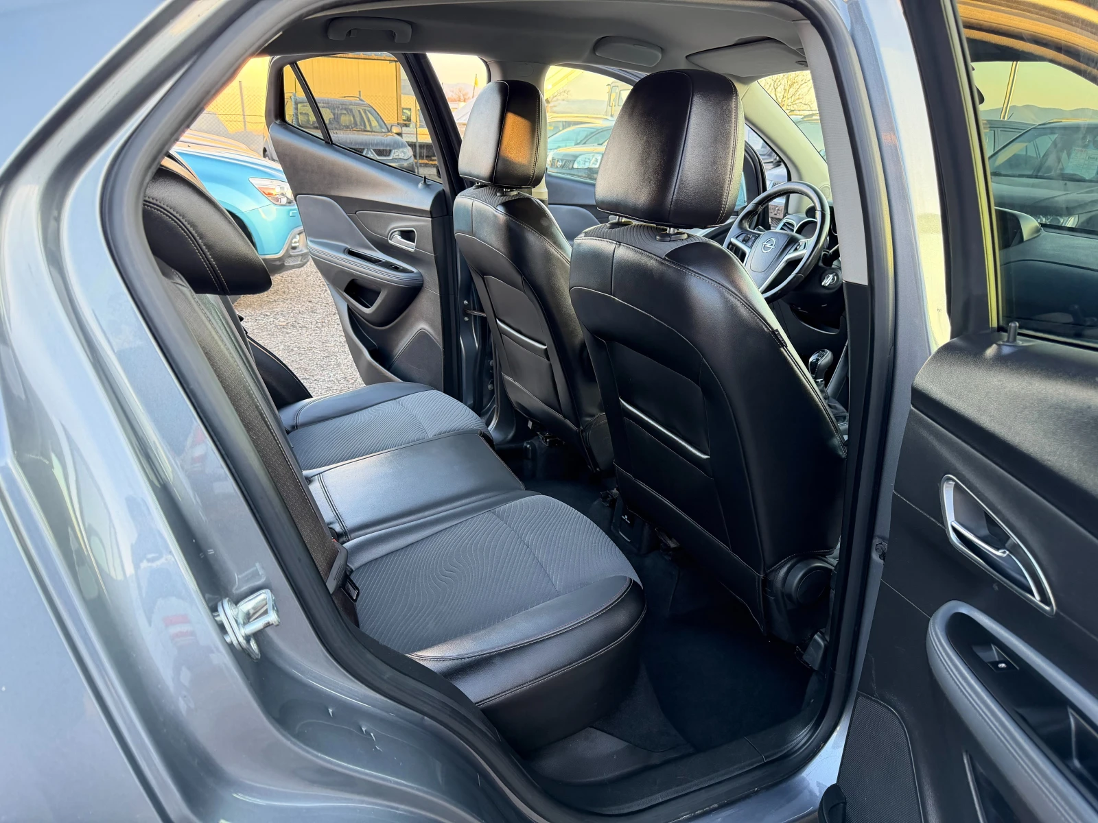 Opel Mokka 1.4 ITALIA, снимка 14 - Автомобили и джипове - 53831589