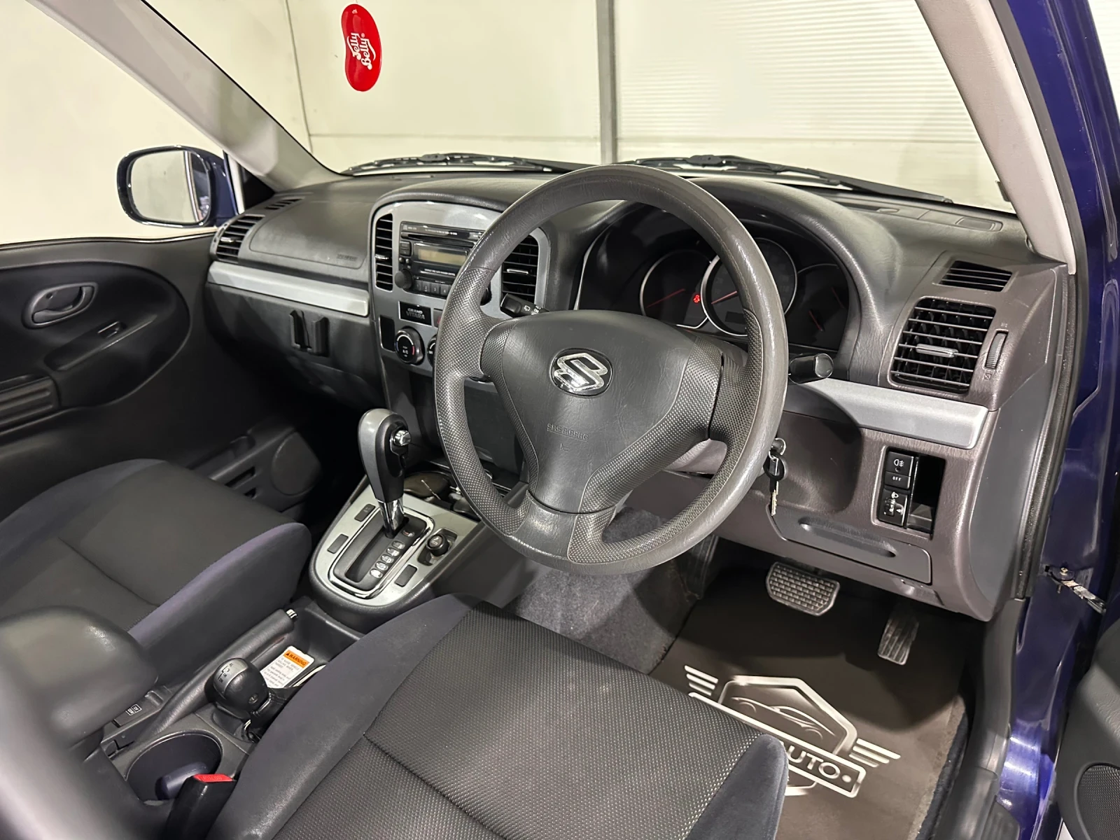 Suzuki Grand vitara 4x4, снимка 7 - Автомобили и джипове - 54379781