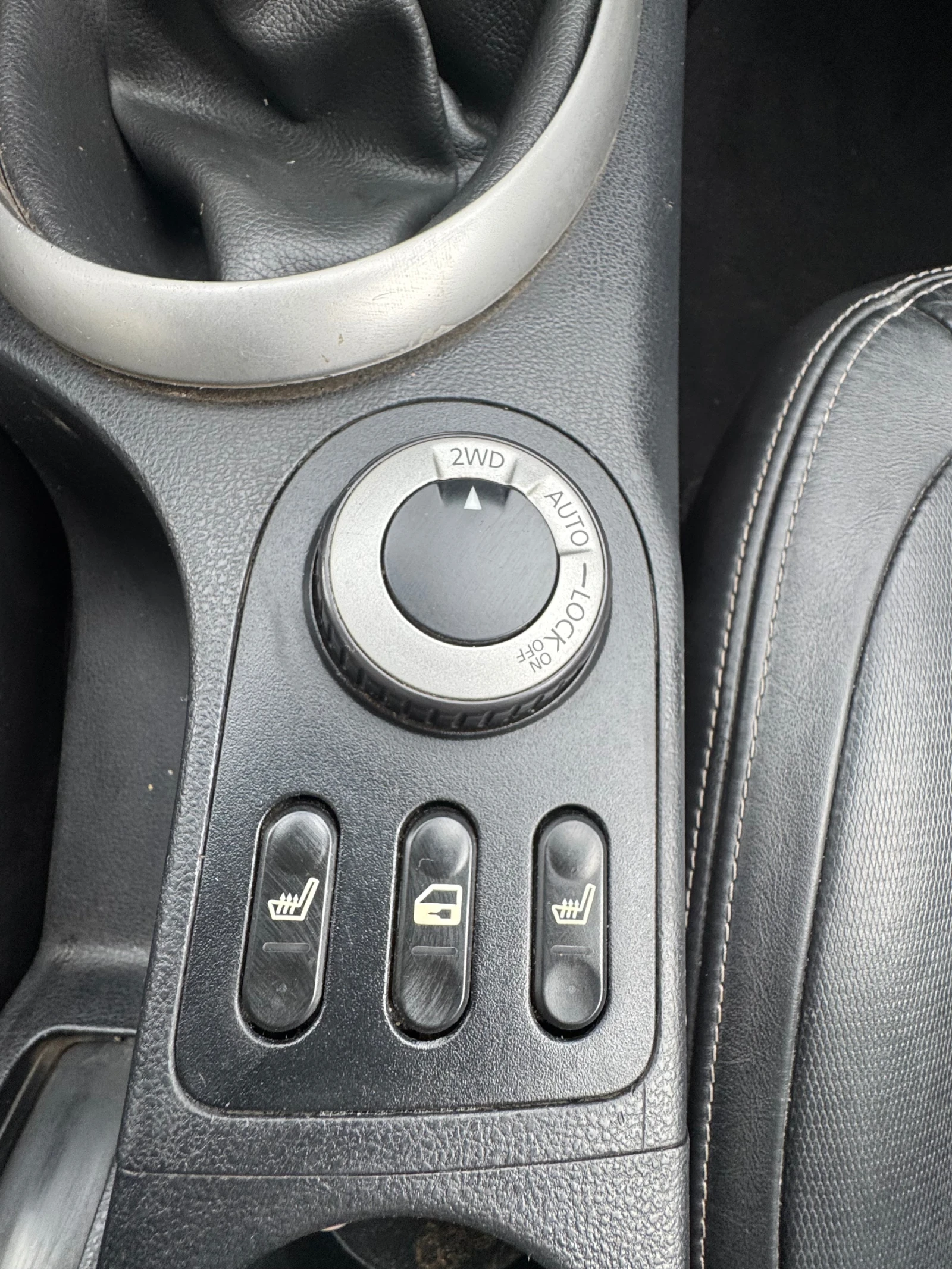 Nissan Qashqai + 2 2.0 dci 150 4x4 , снимка 7 - Автомобили и джипове - 54585671