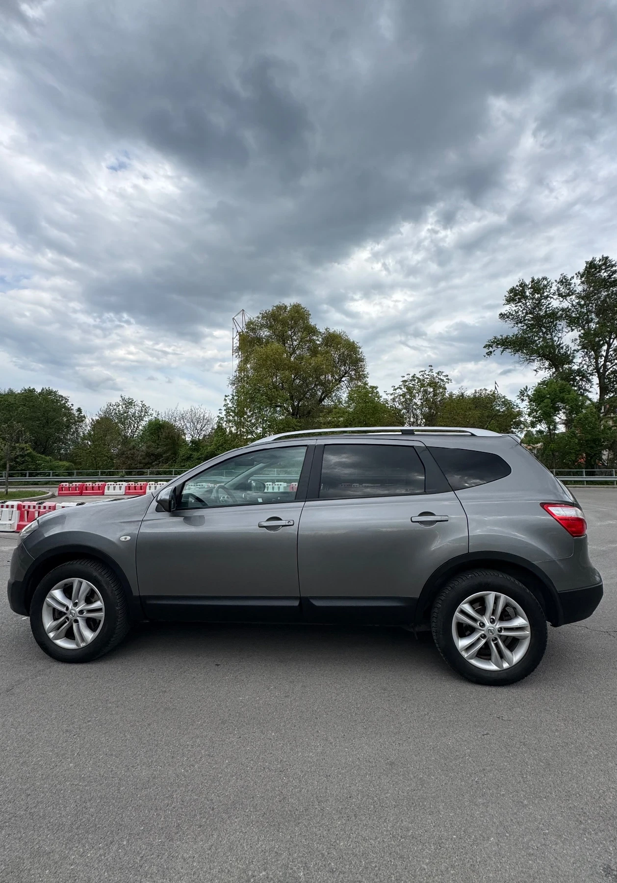 Nissan Qashqai + 2 2.0 dci 150 4x4 , снимка 3 - Автомобили и джипове - 54585671