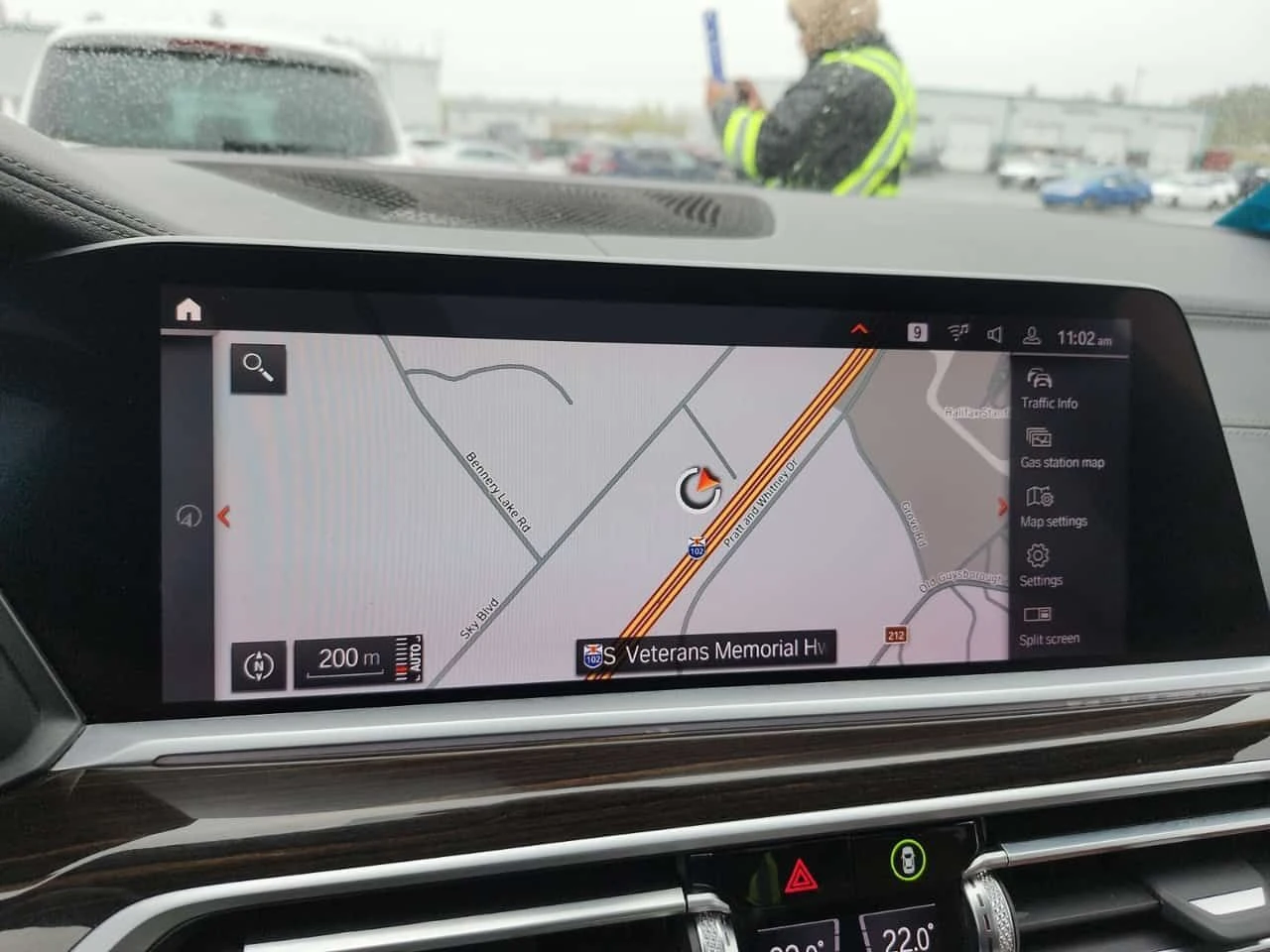 BMW X7 * xDrive50i * ЛАЗЕР * H/K * PANO * ОБДУХВАНЕ * 360, снимка 11 - Автомобили и джипове - 54702511