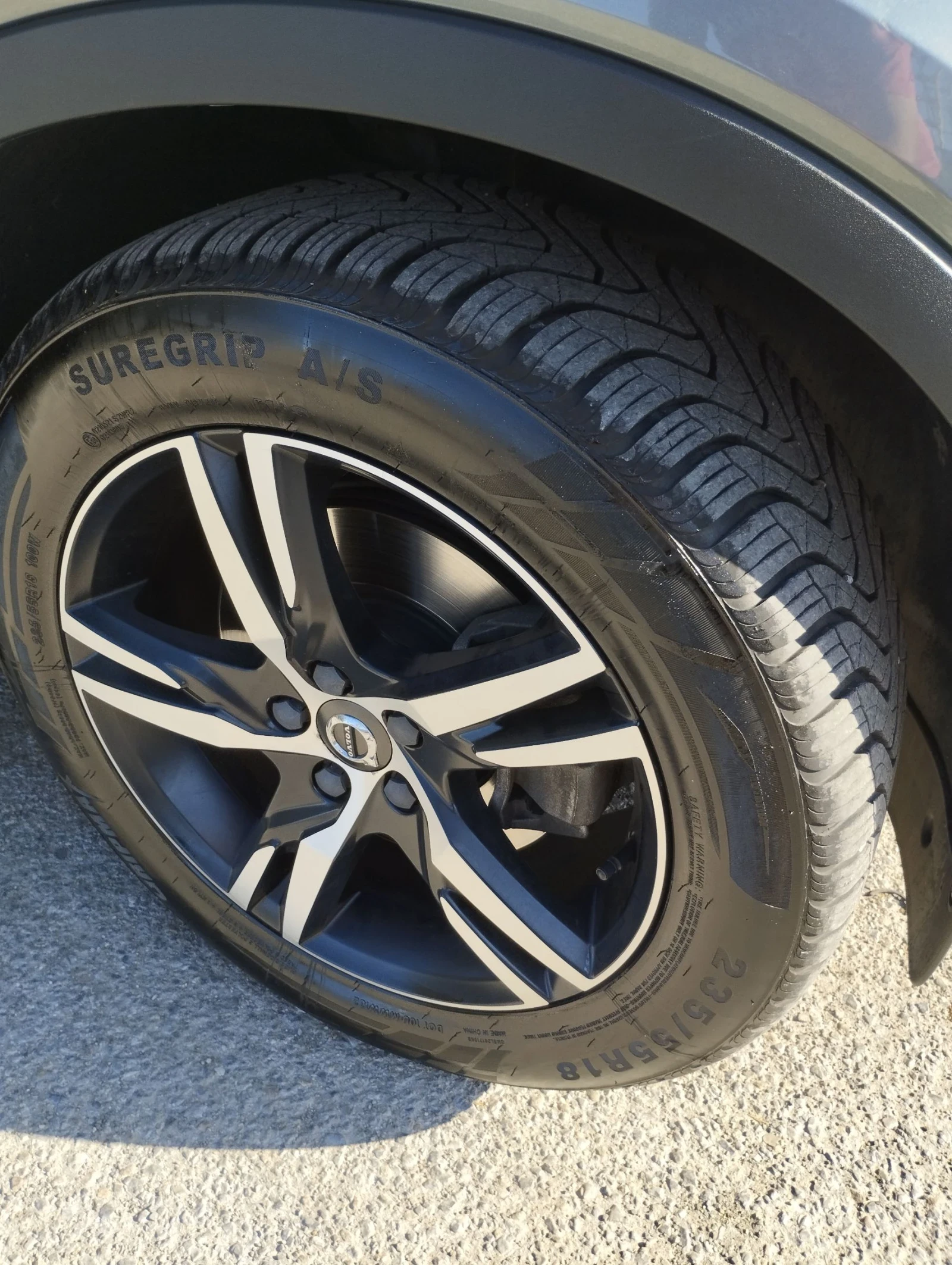 Volvo XC40 R Design, снимка 5 - Автомобили и джипове - 55396932