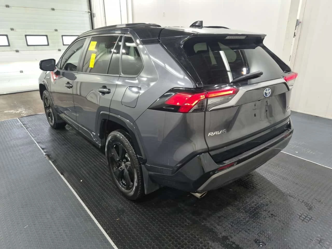 Toyota Rav4 * Awd Hybrid Xse * CARFAX * ��� ������������ ����� | Mobile.bg � ����������� 6