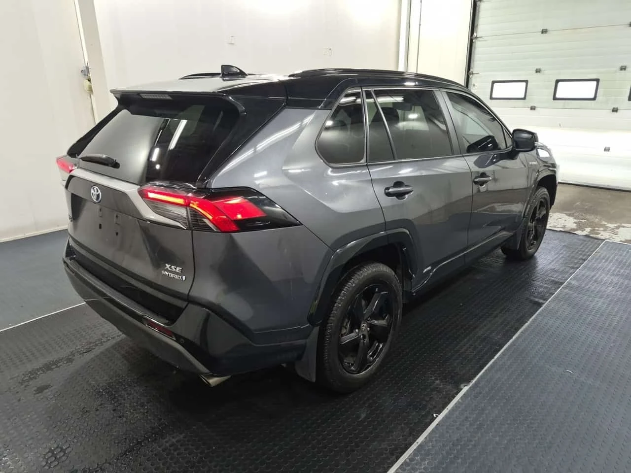 Toyota Rav4 * Awd Hybrid Xse * CARFAX * ��� ������������ ����� | Mobile.bg � ����������� 2