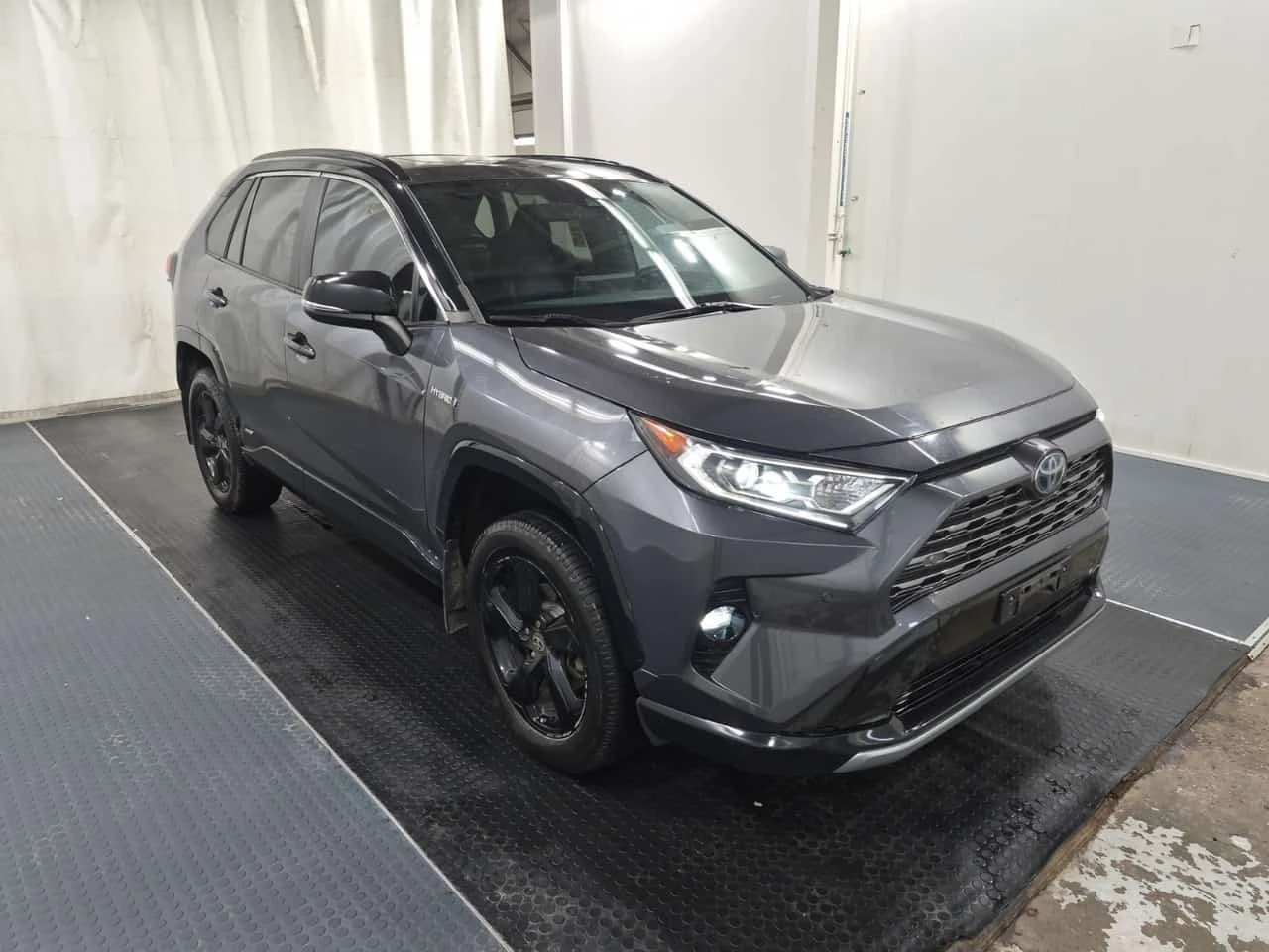 Toyota Rav4 * Awd Hybrid Xse * CARFAX * ��� ������������ ����� | Mobile.bg � ����������� 5