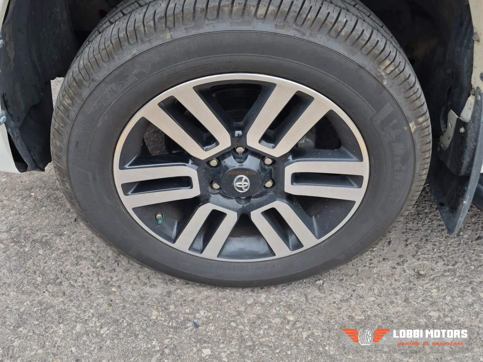 Toyota 4runner, снимка 4 - Автомобили и джипове - 56392590