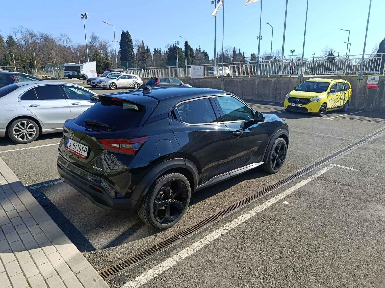 Nissan Juke Tekna, снимка 5 - Автомобили и джипове - 56529440