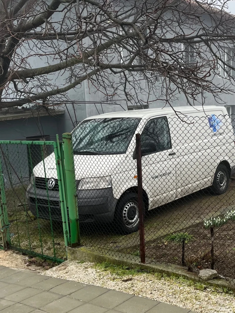 VW T5 1.9 TDI Климатик , снимка 11 - Бусове и автобуси - 53420668