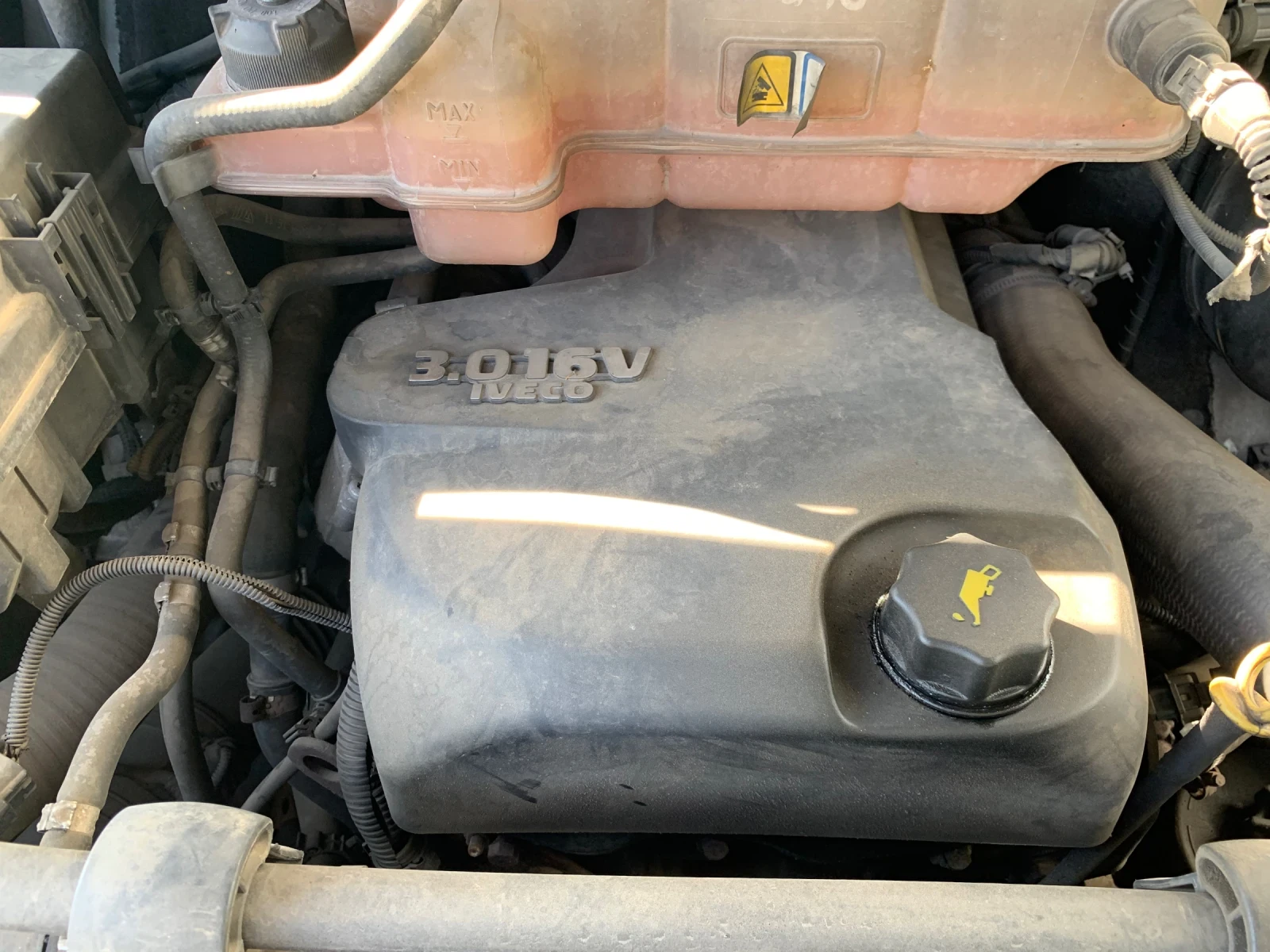 Iveco 35c15, снимка 13 - Бусове и автобуси - 56445720
